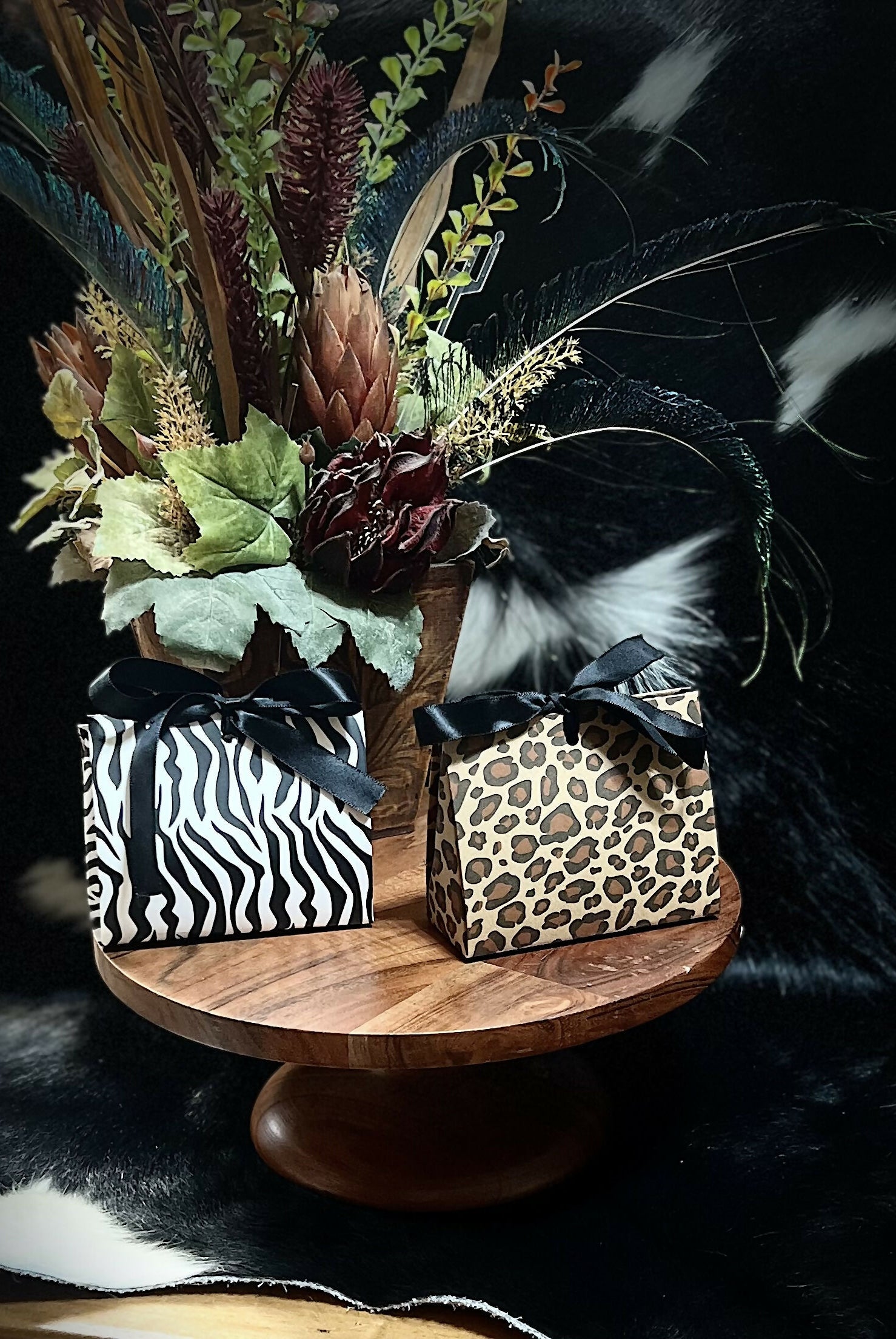 Peek -A-Boo Purse One Minute Scrub-Gifts-Vintage Cowgirl-Deadwood South Boutique, Women's Fashion Boutique in Henderson, TX