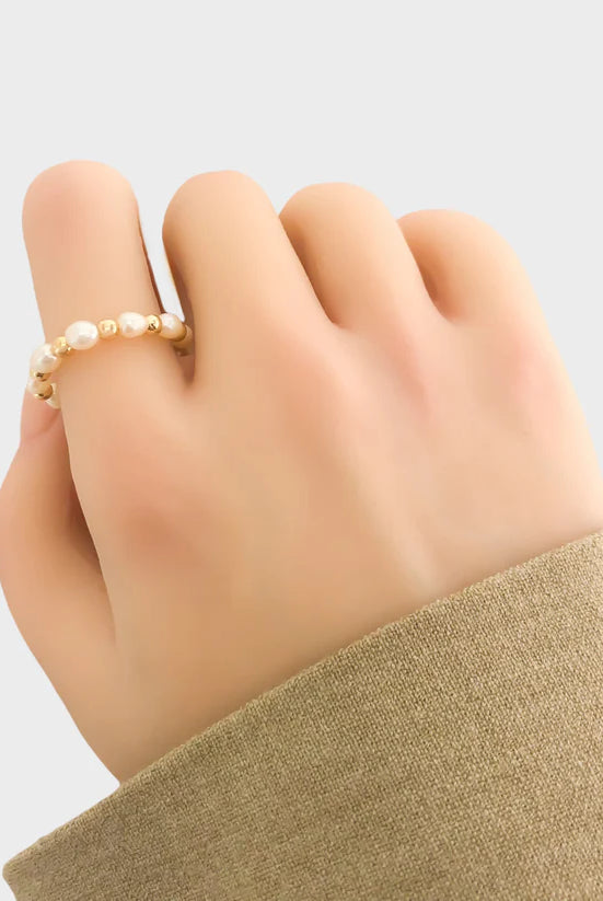 OMG Stretchy Pearl Ring-Jewelry-Deadwood South Boutique & Company LLC-Deadwood South Boutique, Women's Fashion Boutique in Henderson, TX