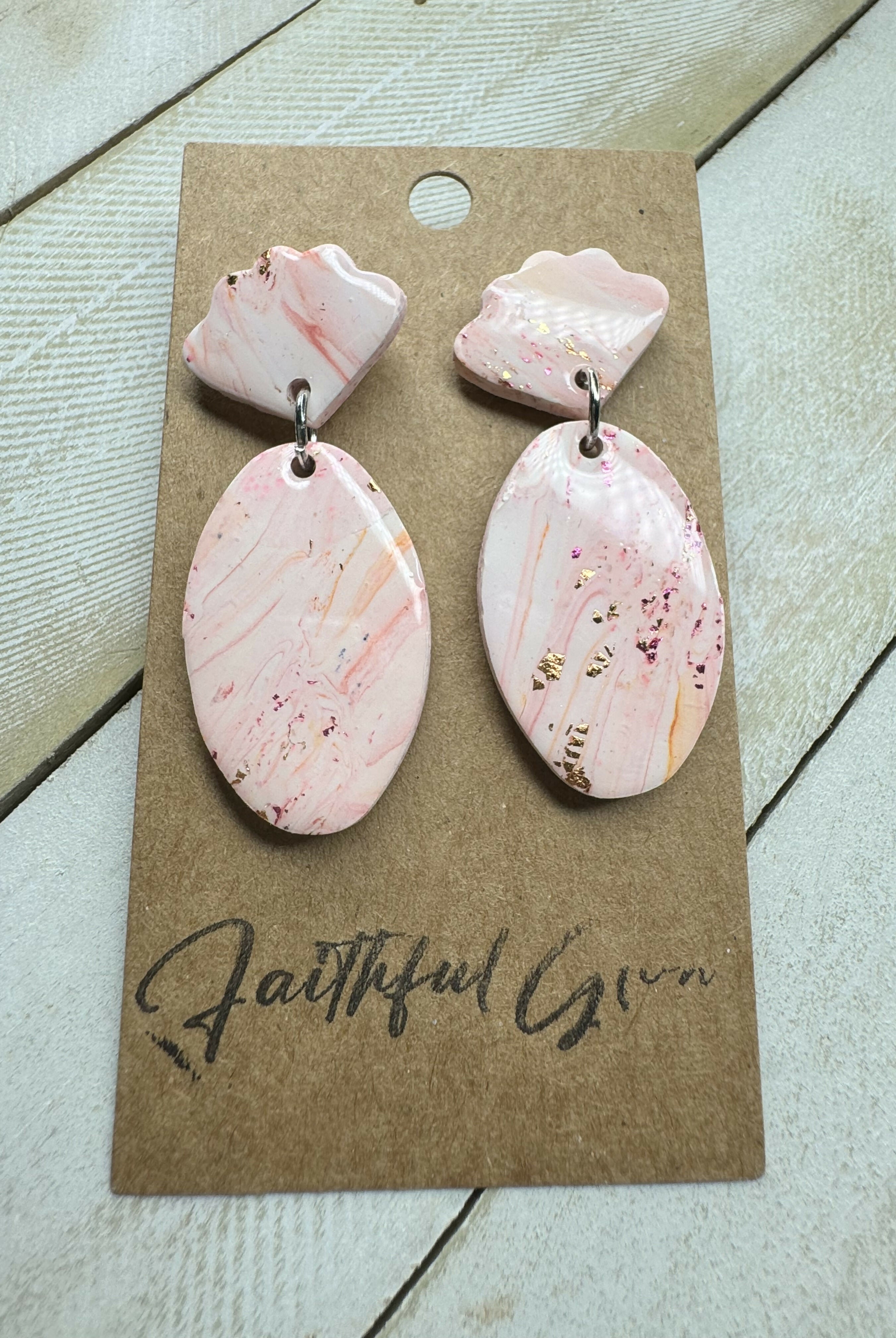 Blush Clam Dangle-Jewelry-Faithful Glow-Deadwood South Boutique, Women's Fashion Boutique in Henderson, TX
