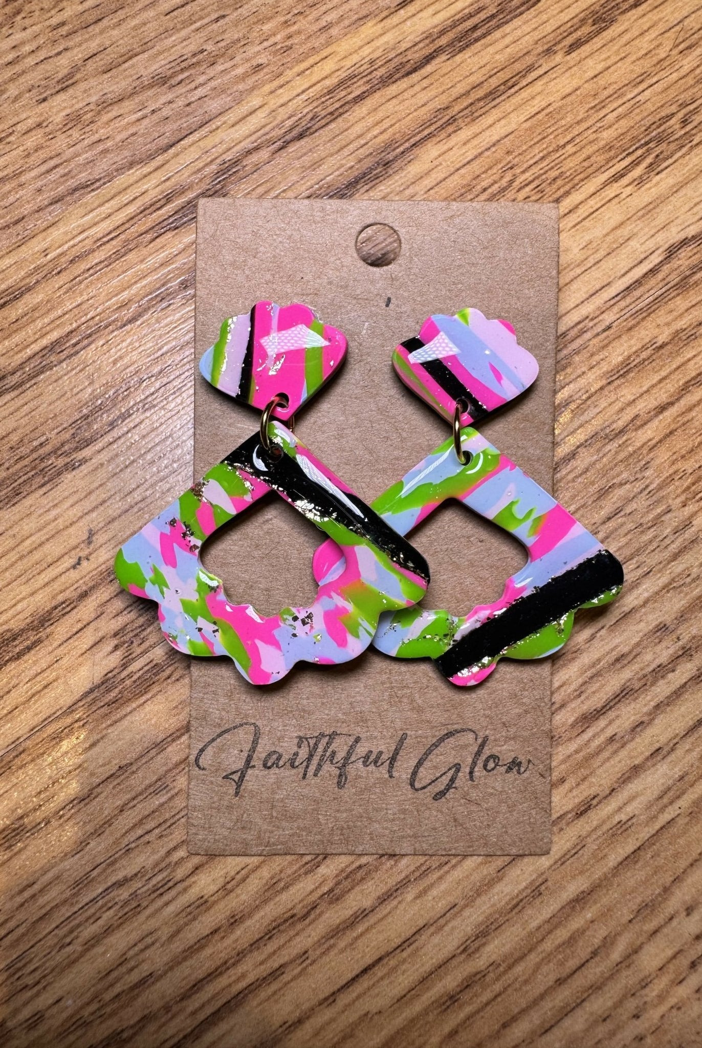 Beautiful Day Dream Clam - Deadwood South Boutique & Company LLC