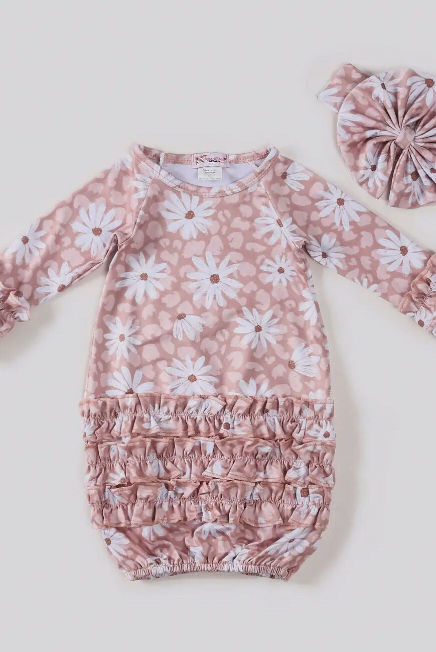 Daisy Newborn Gown w/bow - Deadwood South Boutique & Company LLC