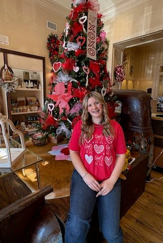 Hearts & Bows Graphic Tee - Deadwood South Boutique & Company LLC