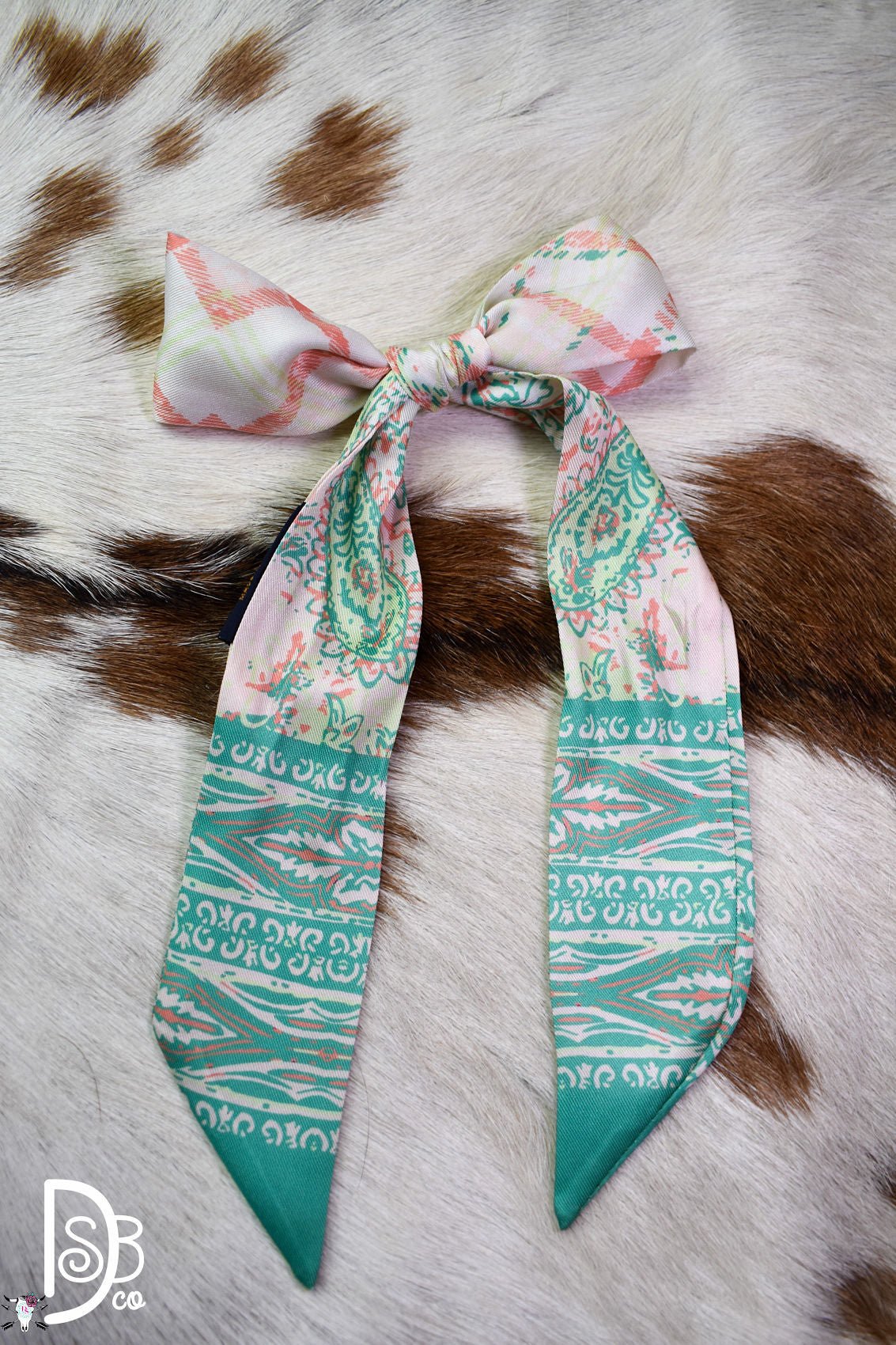 Houston Twillys - Deadwood South Boutique & Company LLC