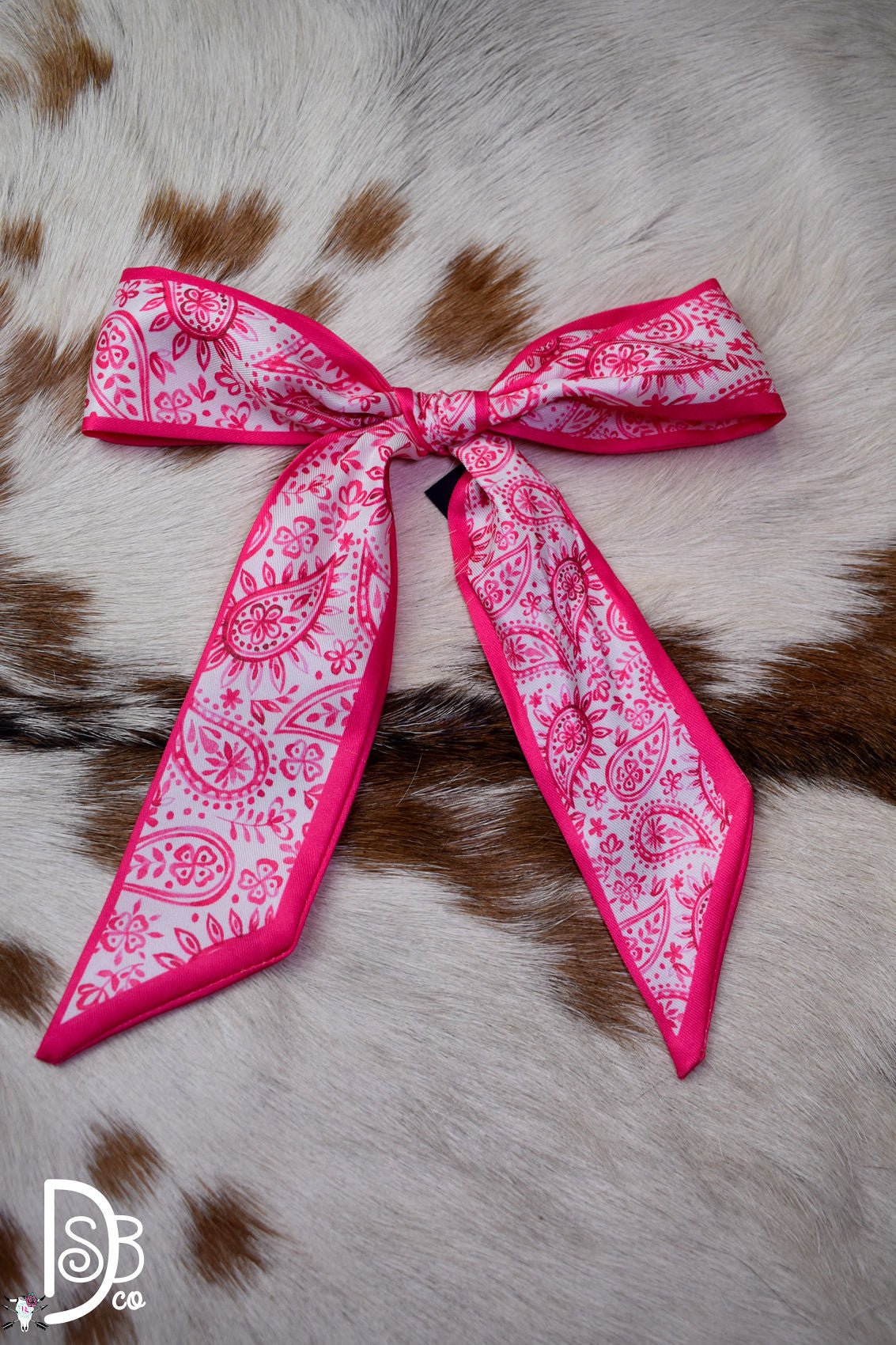 Houston Twillys - Deadwood South Boutique & Company LLC