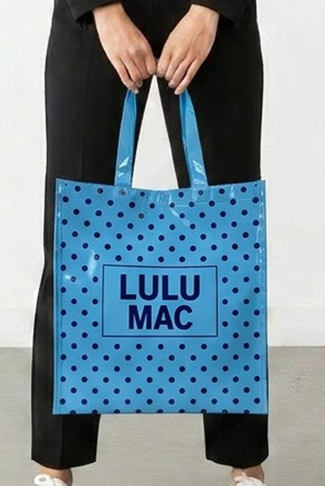LuLu Mac REUSABLE TOTE-LT BLUE DARK BLUE DOTS - Deadwood South Boutique & Company LLC