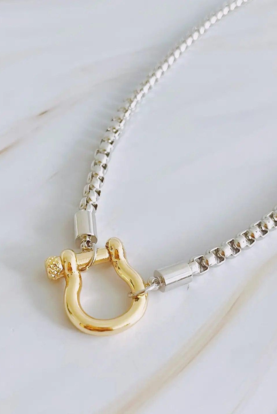 Luxe Pendant Chain Necklace - Deadwood South Boutique & Company LLC