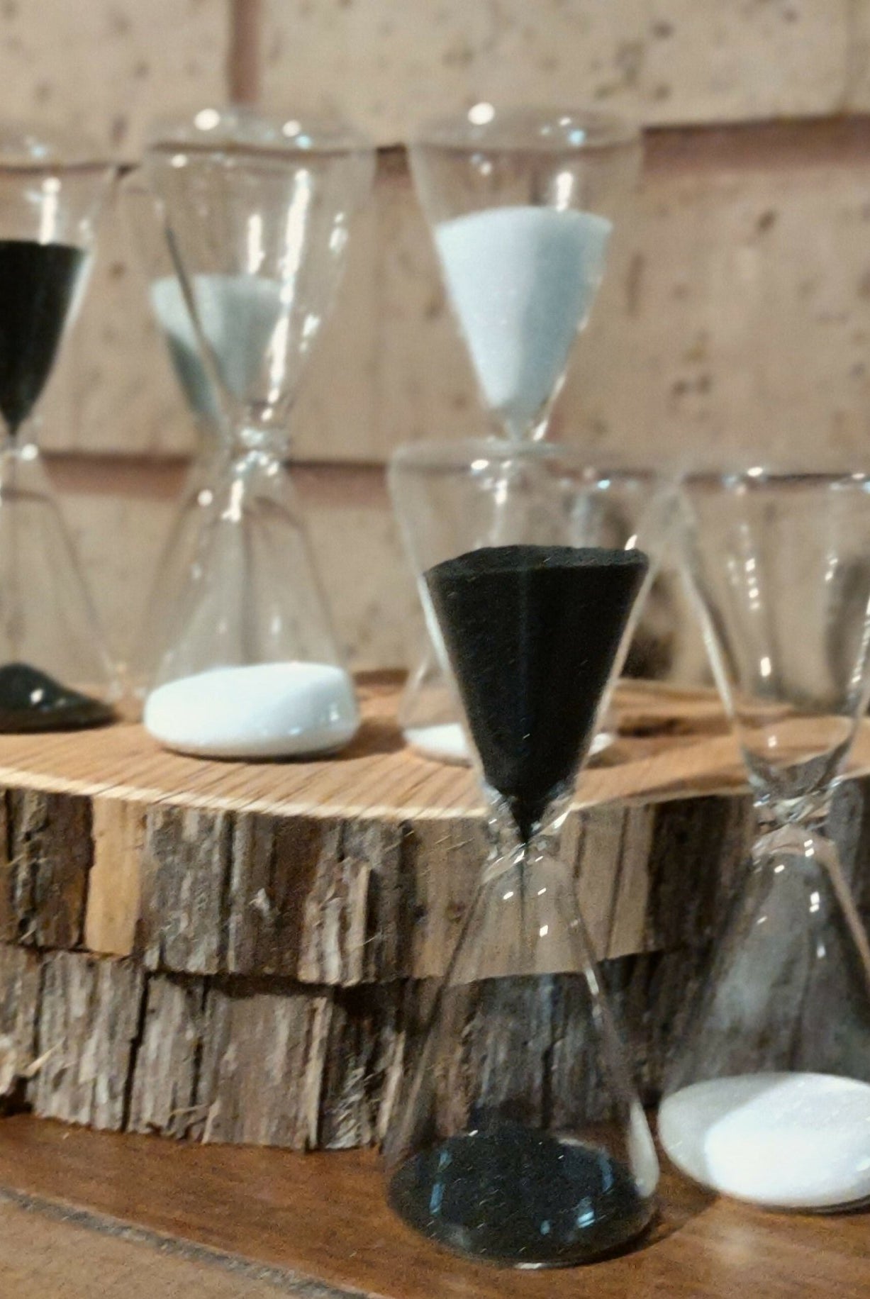 Mini Hour Glass - Deadwood South Boutique & Company LLC