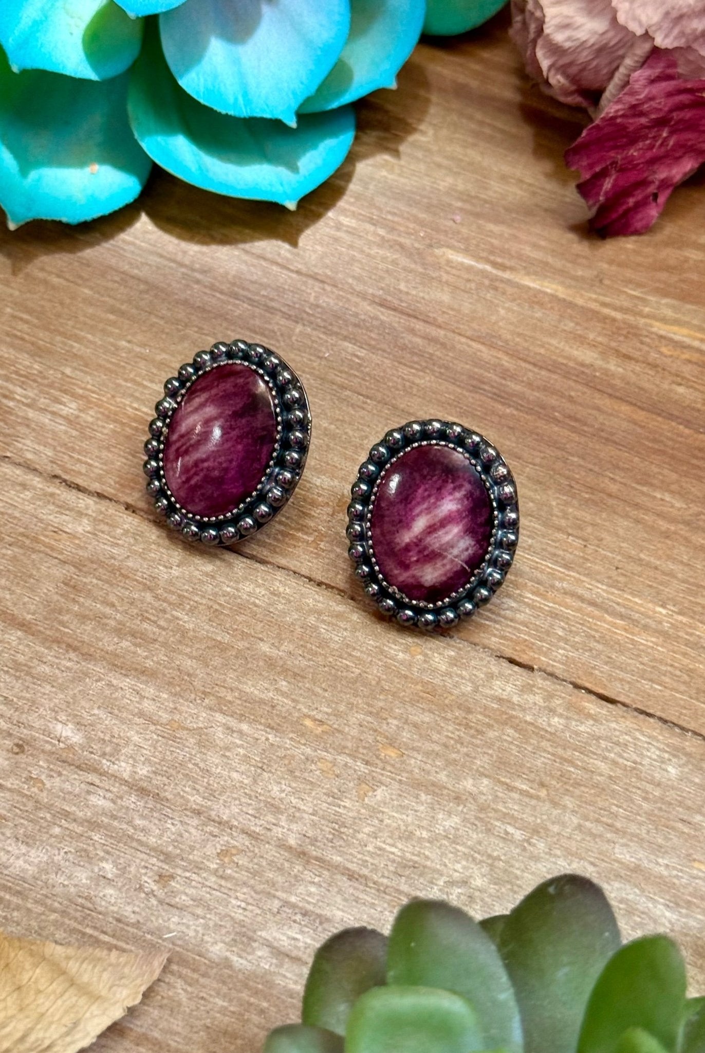 MJ Purple Spiny Oyster Oval Stud Earrings - Deadwood South Boutique & Company LLC