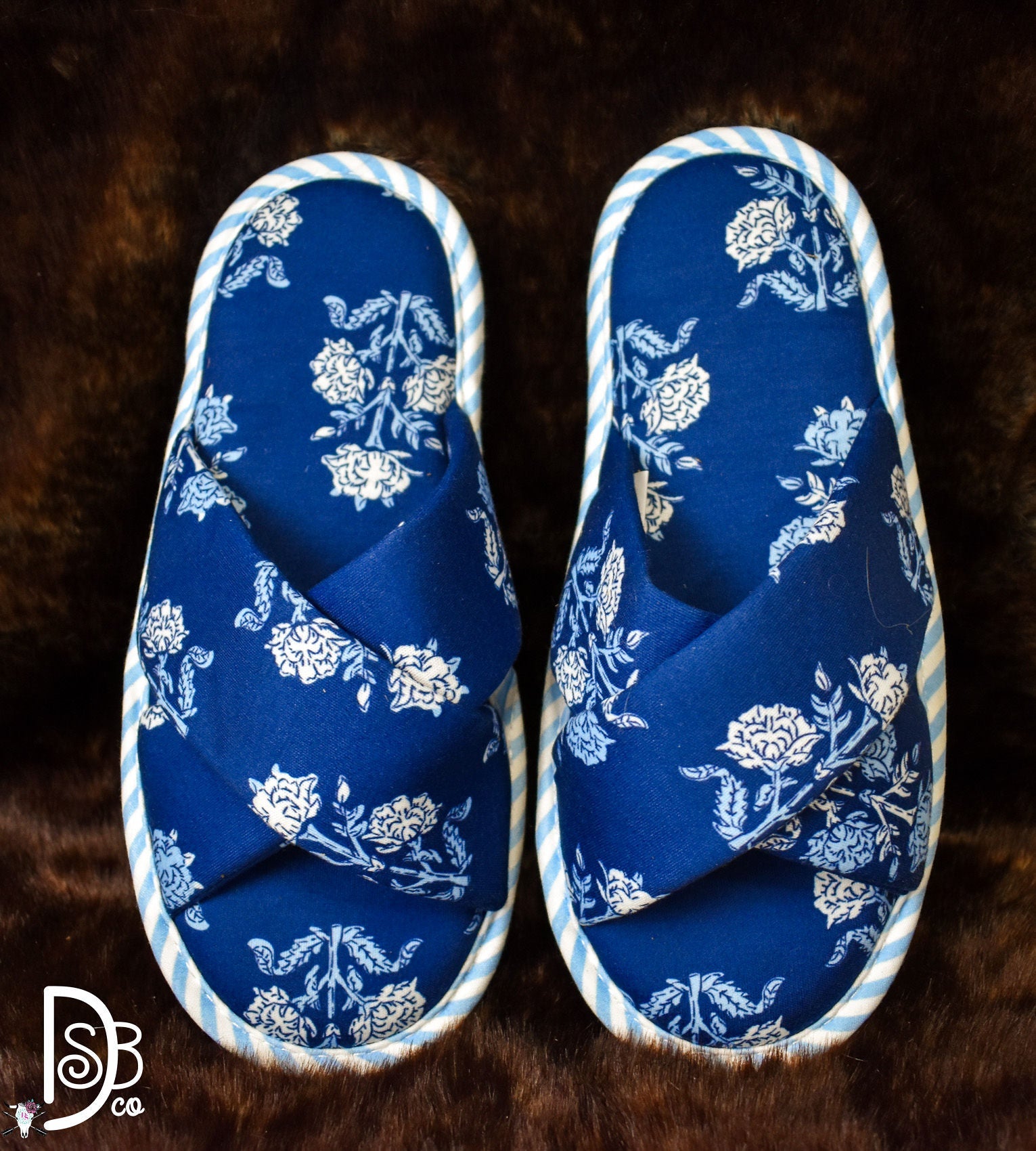 Mud Pie Slippers - Deadwood South Boutique & Company LLC