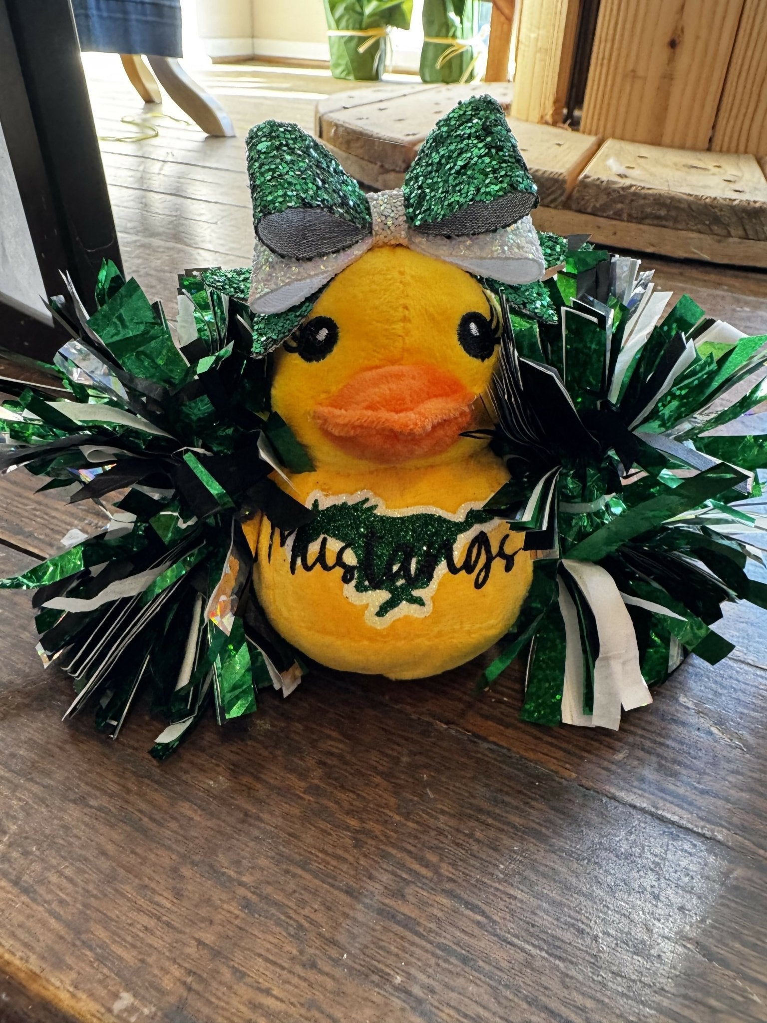 Overton Good Luck Duck - Deadwood South Boutique & Company LLC