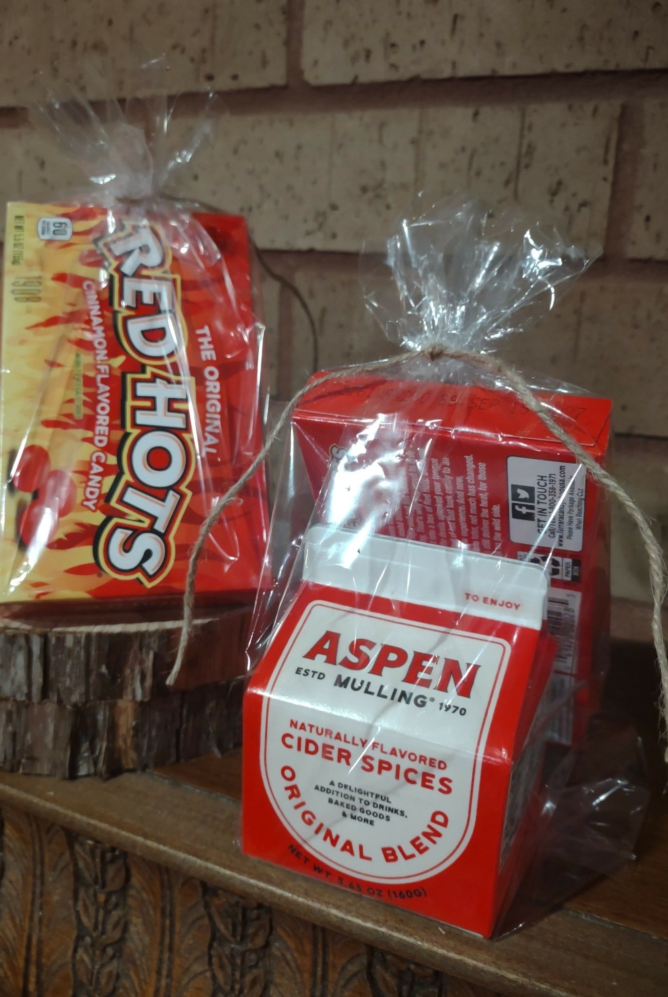 Red Hot Gift Pk - Deadwood South Boutique & Company LLC