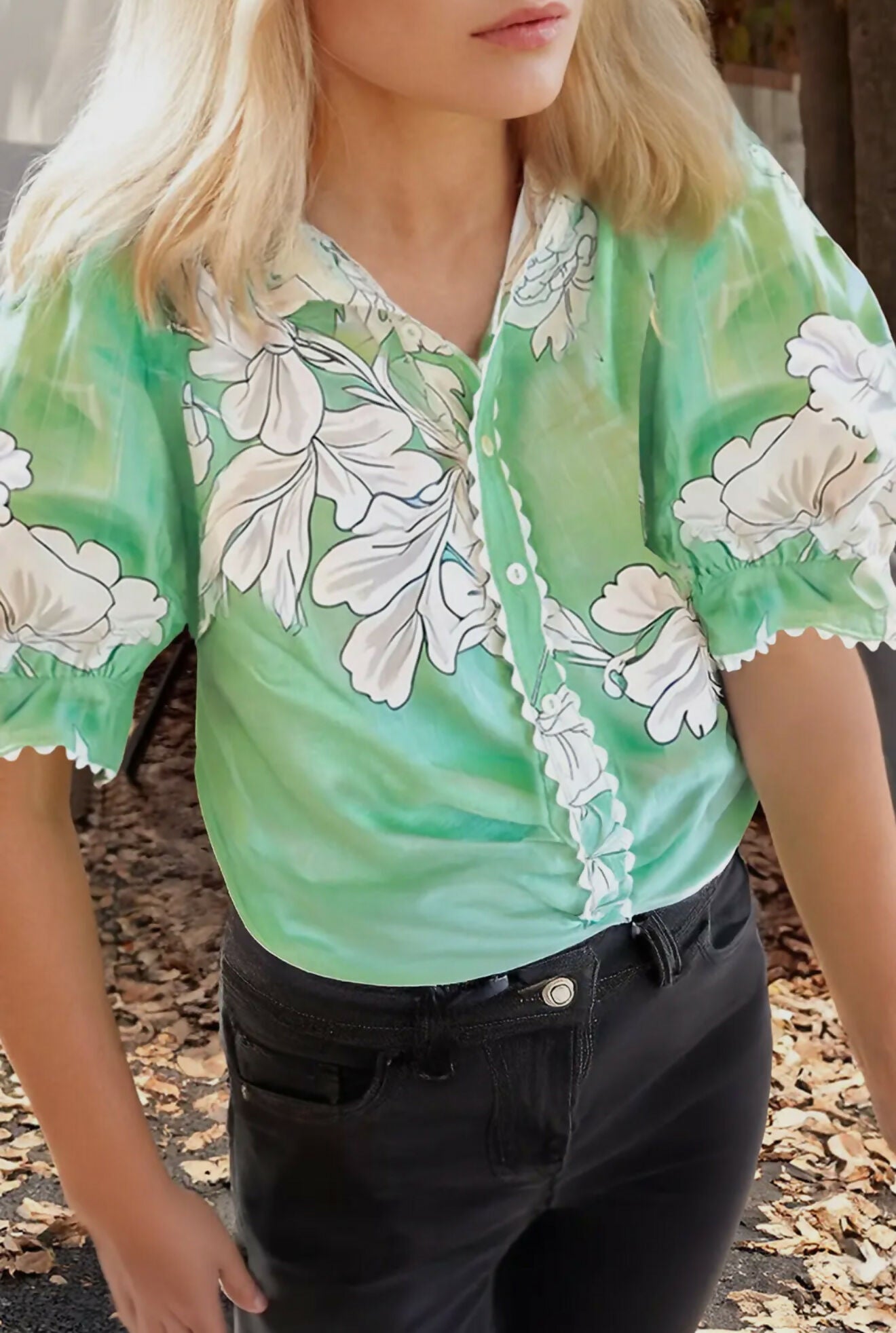 Ric Rac Trim Top - Deadwood South Boutique & Company LLC