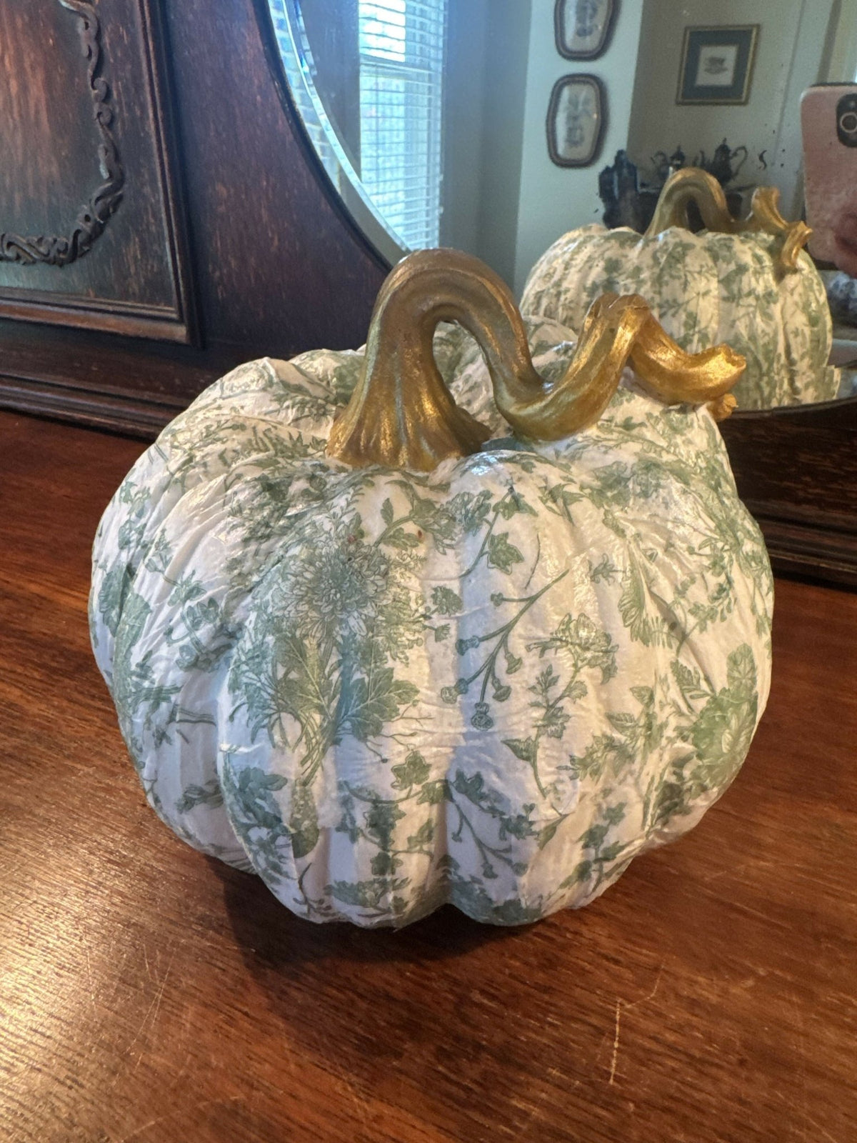 Small green pumpkin - Deadwood South Boutique & Company LLC