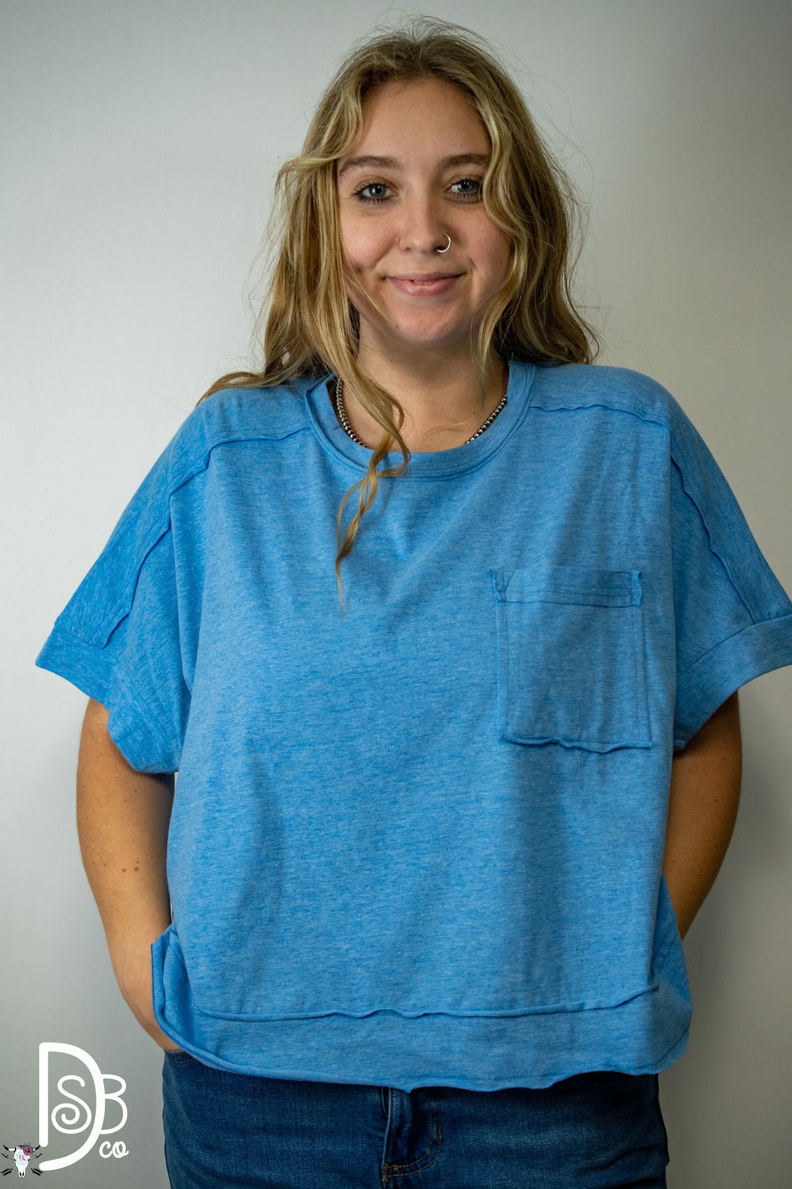 The Aspyn Cropped Pocket Tee - Deadwood South Boutique & Company LLC