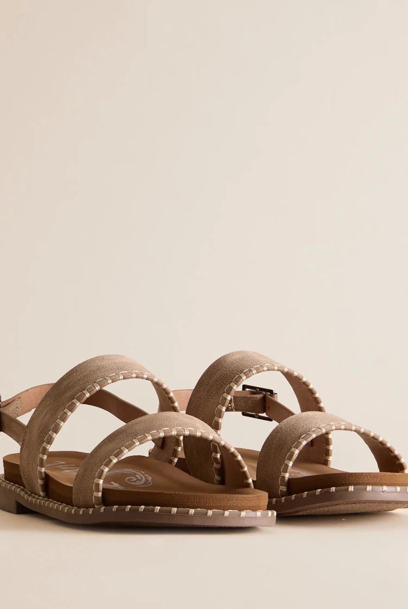 Very G Yara Sandal - Deadwood South Boutique & Company LLC