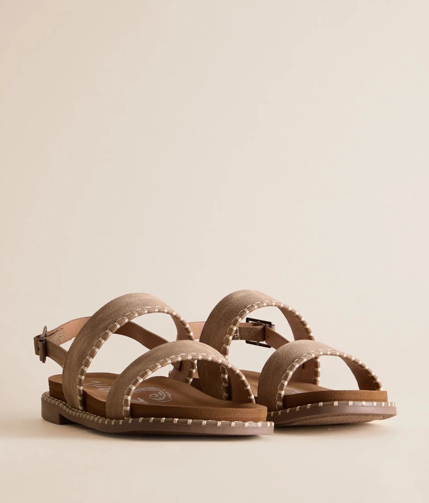 Very G Yara Sandal - Deadwood South Boutique & Company LLC