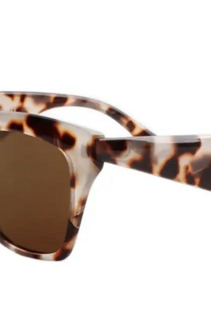 Women Sunglasses - Deadwood South Boutique & Company LLC