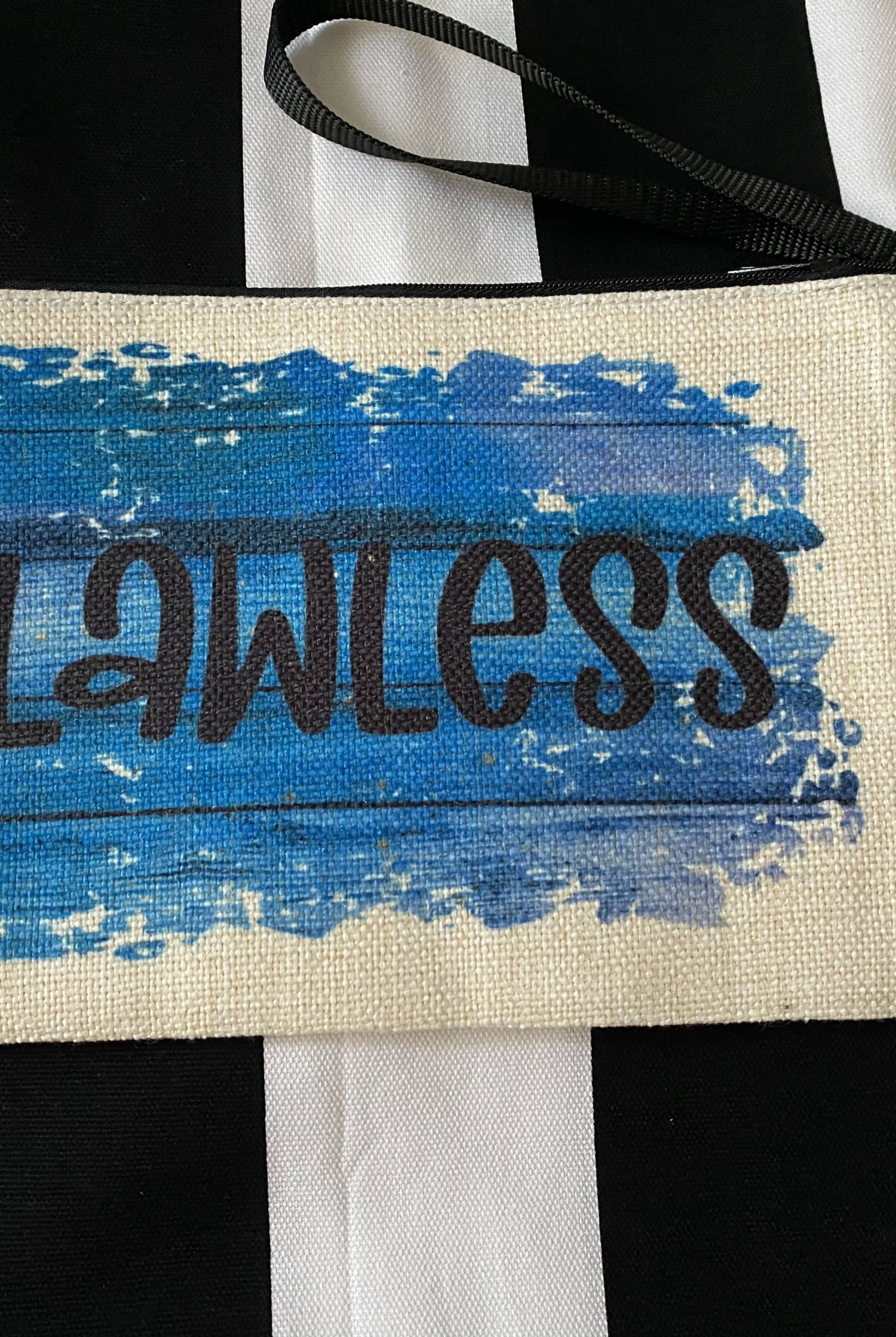 Flawless Wristlet-Wrislets-Faithful Glow-Deadwood South Boutique, Women's Fashion Boutique in Henderson, TX