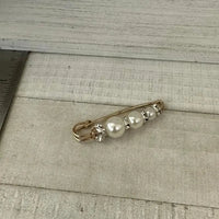 Pearl Brooch Pins-Accessories-Deadwood South Boutique & Company-Deadwood South Boutique, Women's Fashion Boutique in Henderson, TX