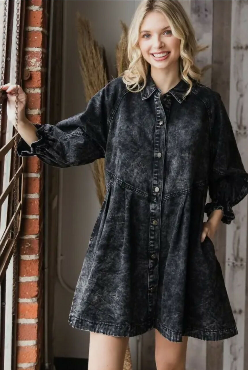 Ivy Overfit Black Denim Dress-Dresses-Vintage Cowgirl-Deadwood South Boutique, Women's Fashion Boutique in Henderson, TX