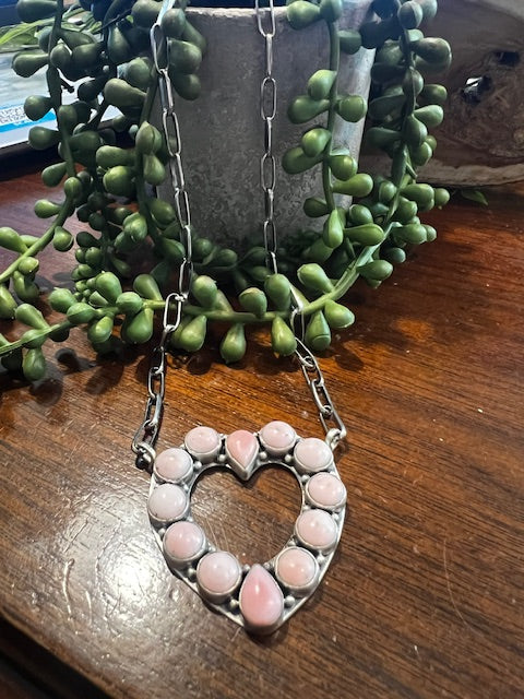 Pink Conch Heart Necklace-Pink Conch Necklace-Deadwood South Boutique & Company LLC-Deadwood South Boutique, Women's Fashion Boutique in Henderson, TX