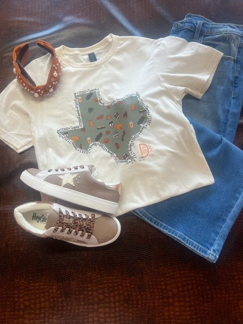 Texas Fall Graphic Tee-Graphic Tee's-Deadwood South Boutique & Company-Deadwood South Boutique, Women's Fashion Boutique in Henderson, TX
