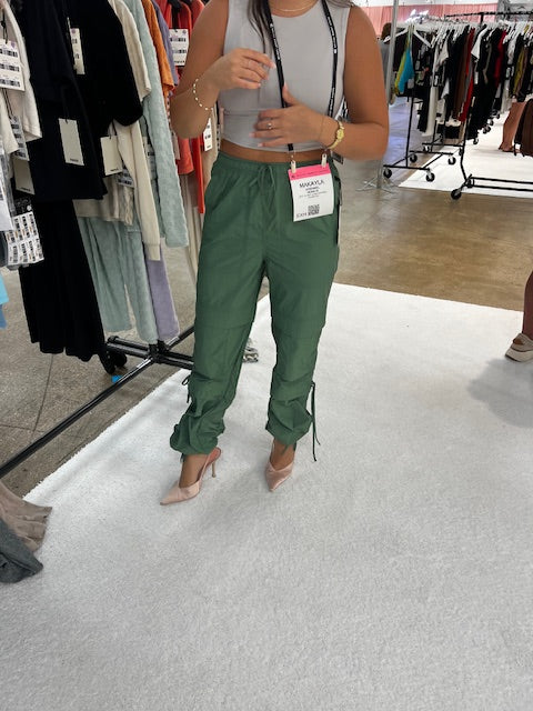 Mono B Nylon Cargo Pants – Deadwood South Boutique & Company LLC