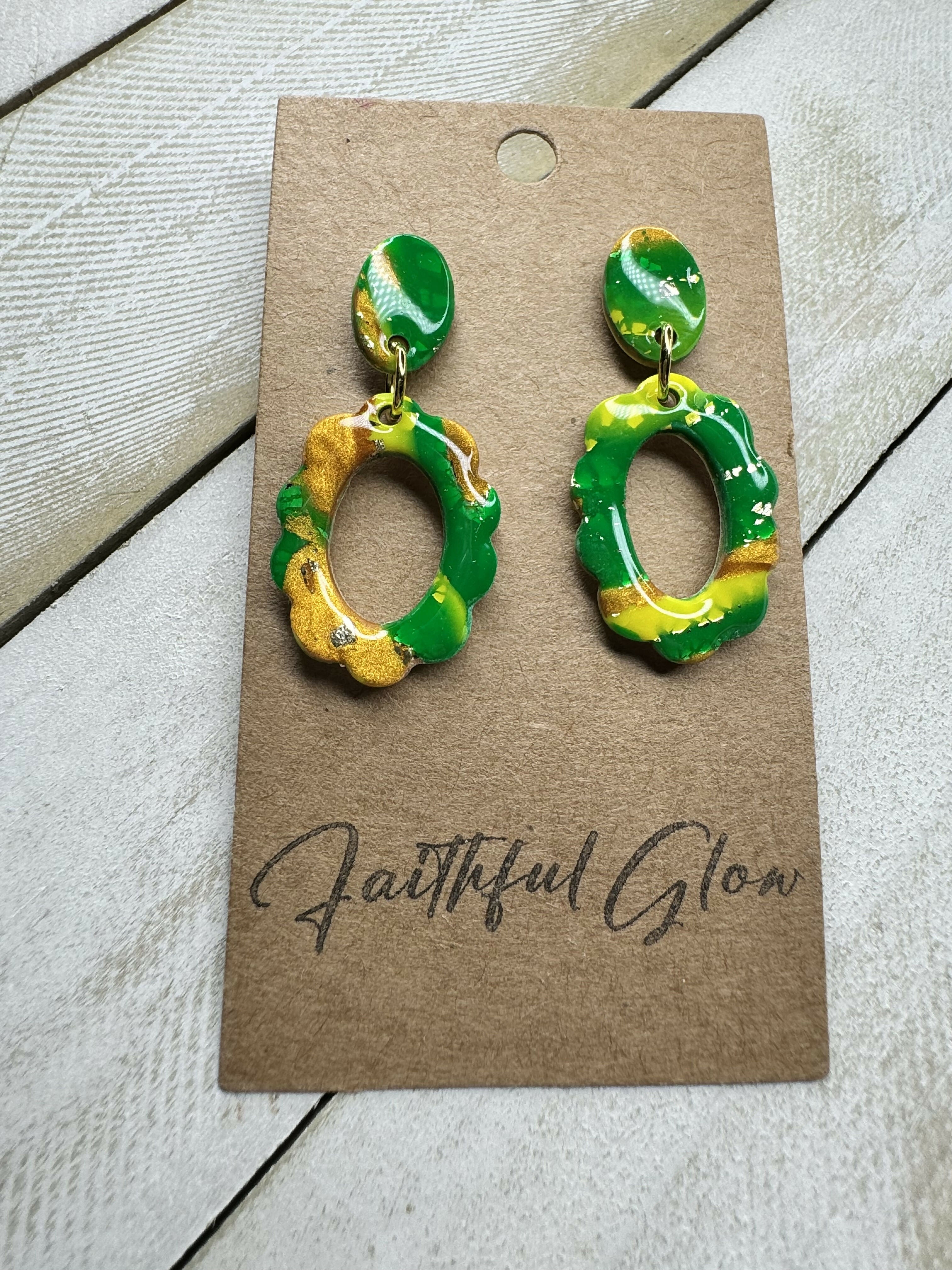 Baylor Dangle-Jewelry-Faithful Glow-Deadwood South Boutique, Women's Fashion Boutique in Henderson, TX