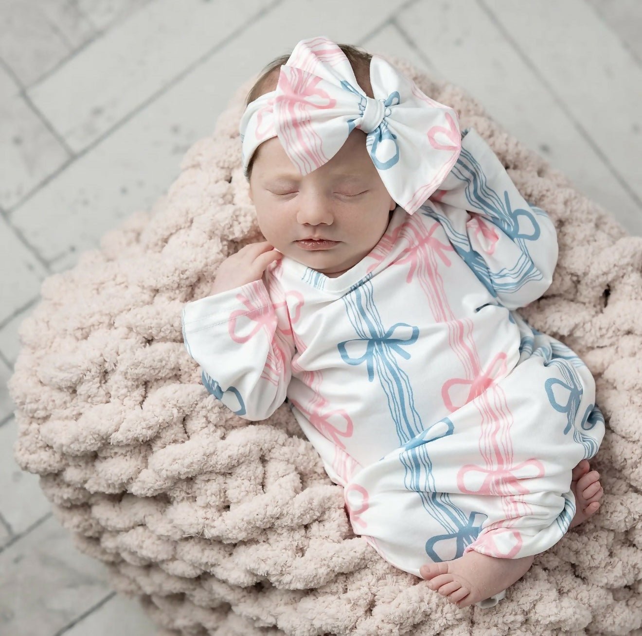 Baby Gowns w/matching Hat/Bow - Deadwood South Boutique & Company LLC