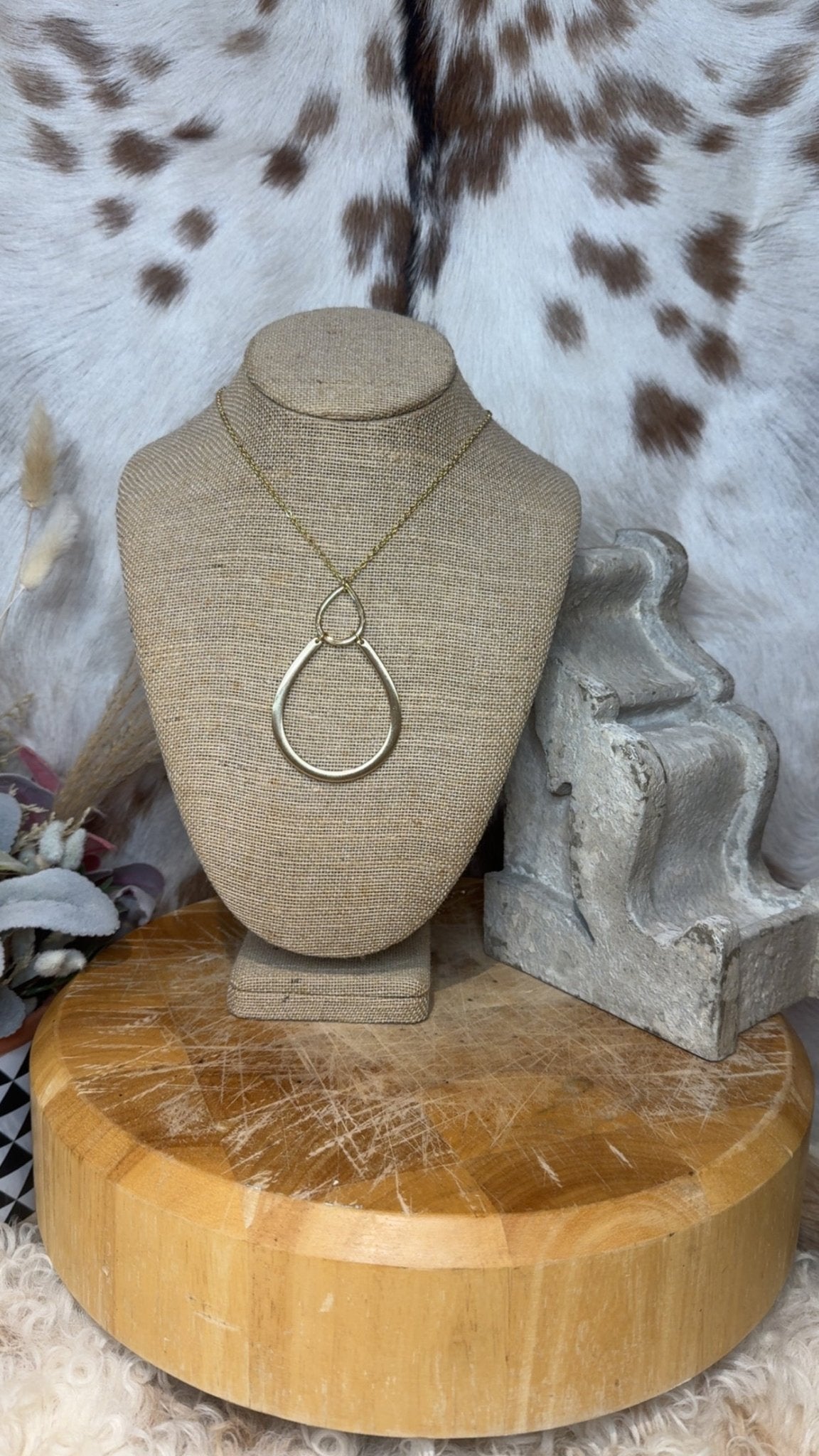 Emmerson Gold Necklace - Deadwood South Boutique & Company LLC
