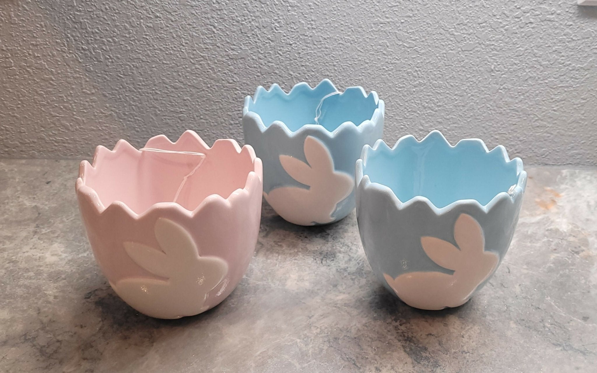 Half Easter Egg Cracked w/Bunny - Deadwood South Boutique & Company LLC