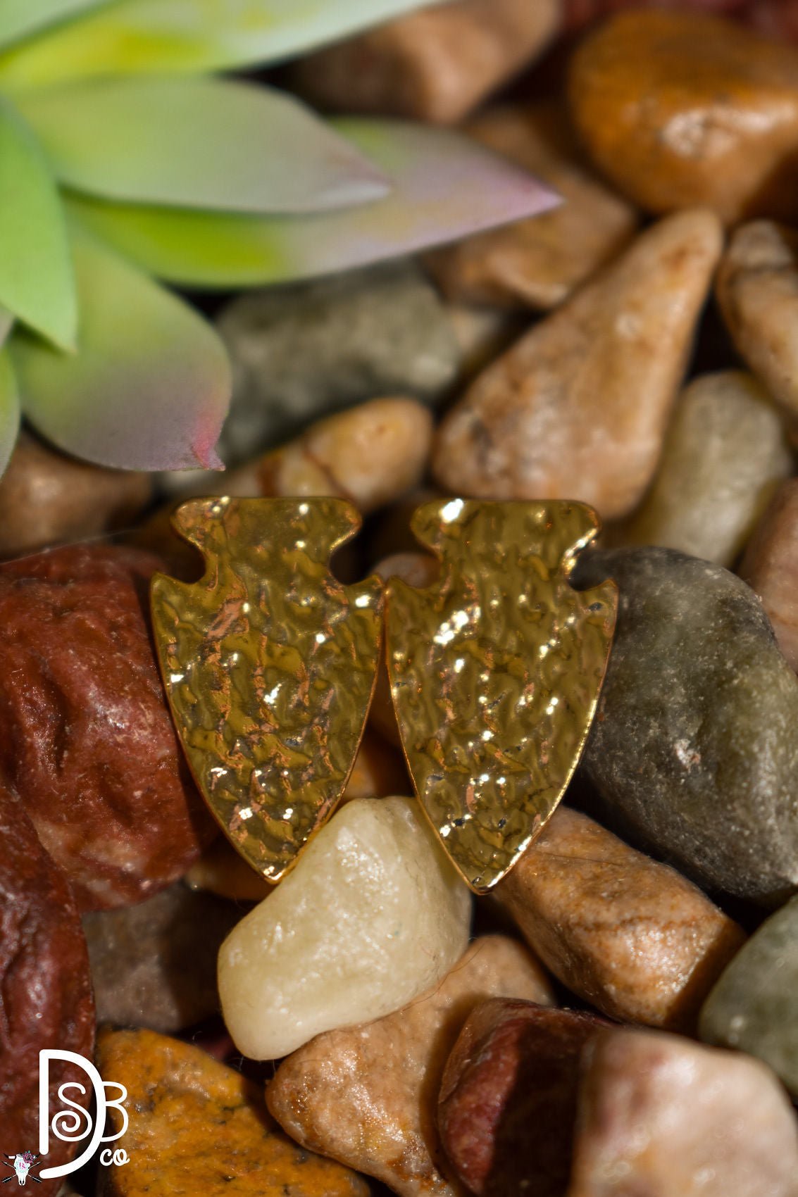 Hammered Arrowhead Earrings - Deadwood South Boutique & Company LLC