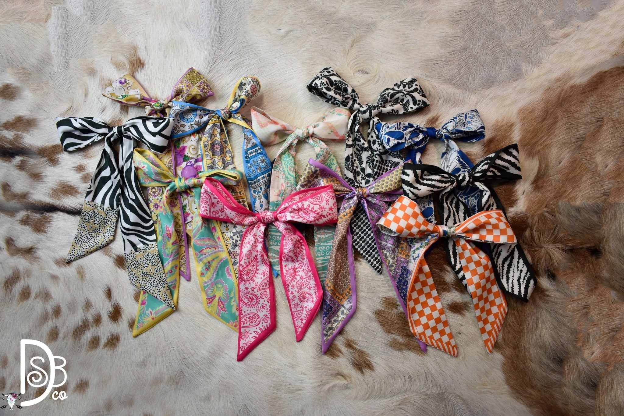 Houston Twillys - Deadwood South Boutique & Company LLC