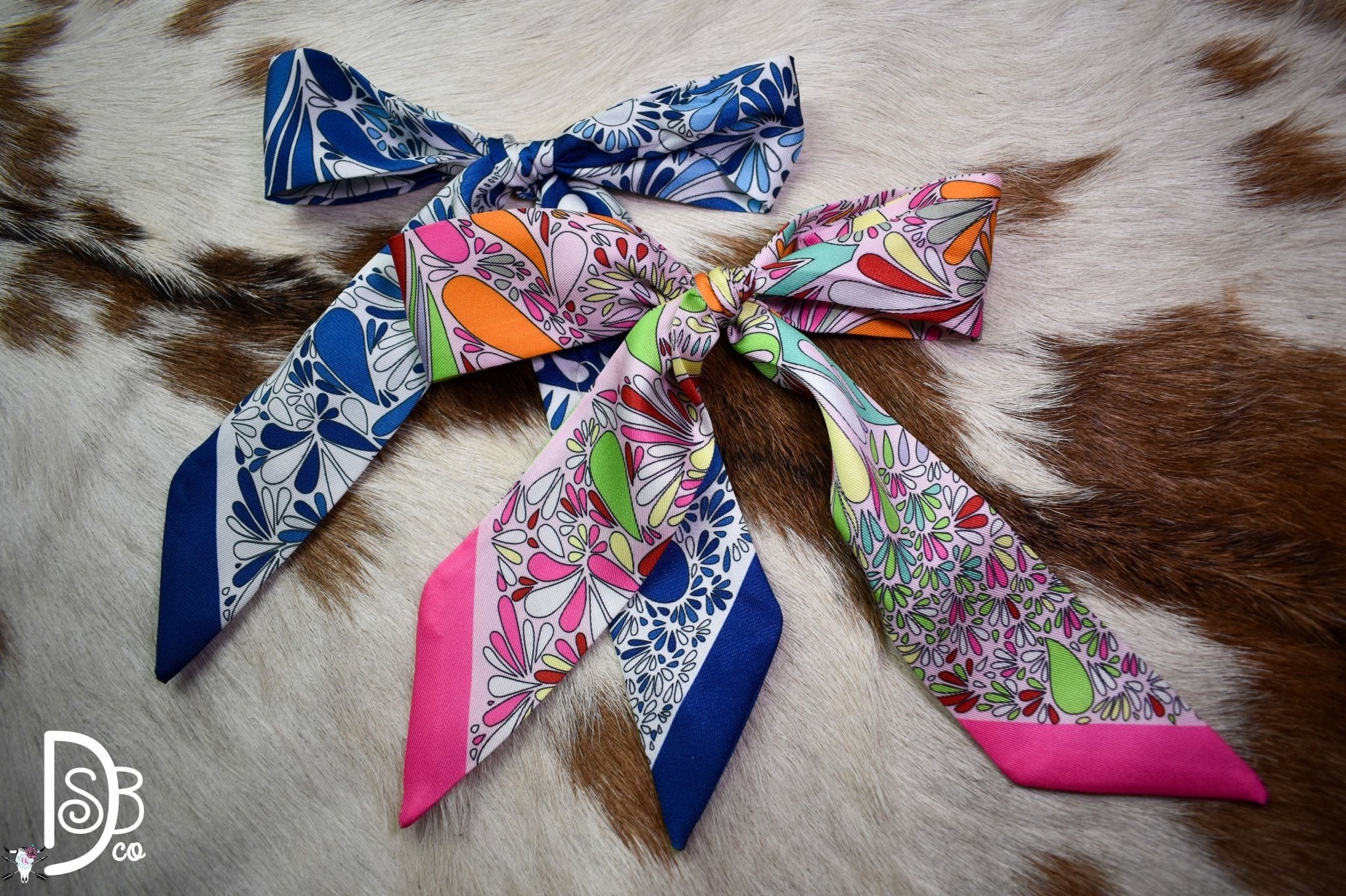 Houston Twillys - Deadwood South Boutique & Company LLC