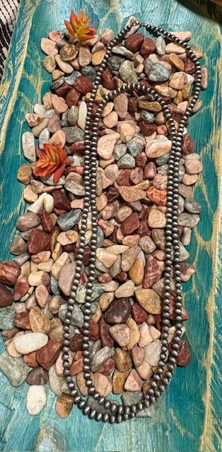 Julie Silver Bead Fashion Necklace - Deadwood South Boutique & Company LLC