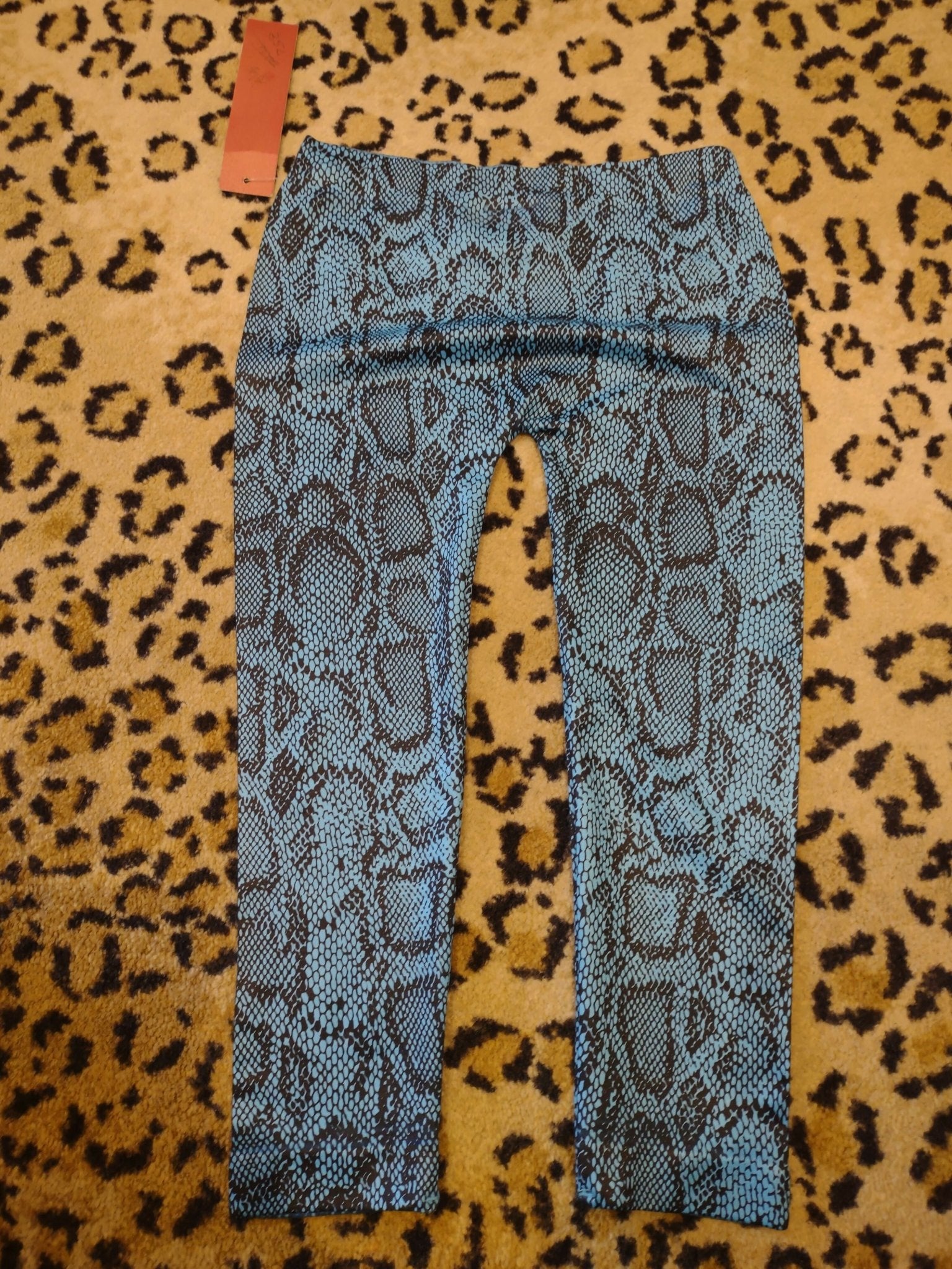 Leggings - Deadwood South Boutique & Company LLC