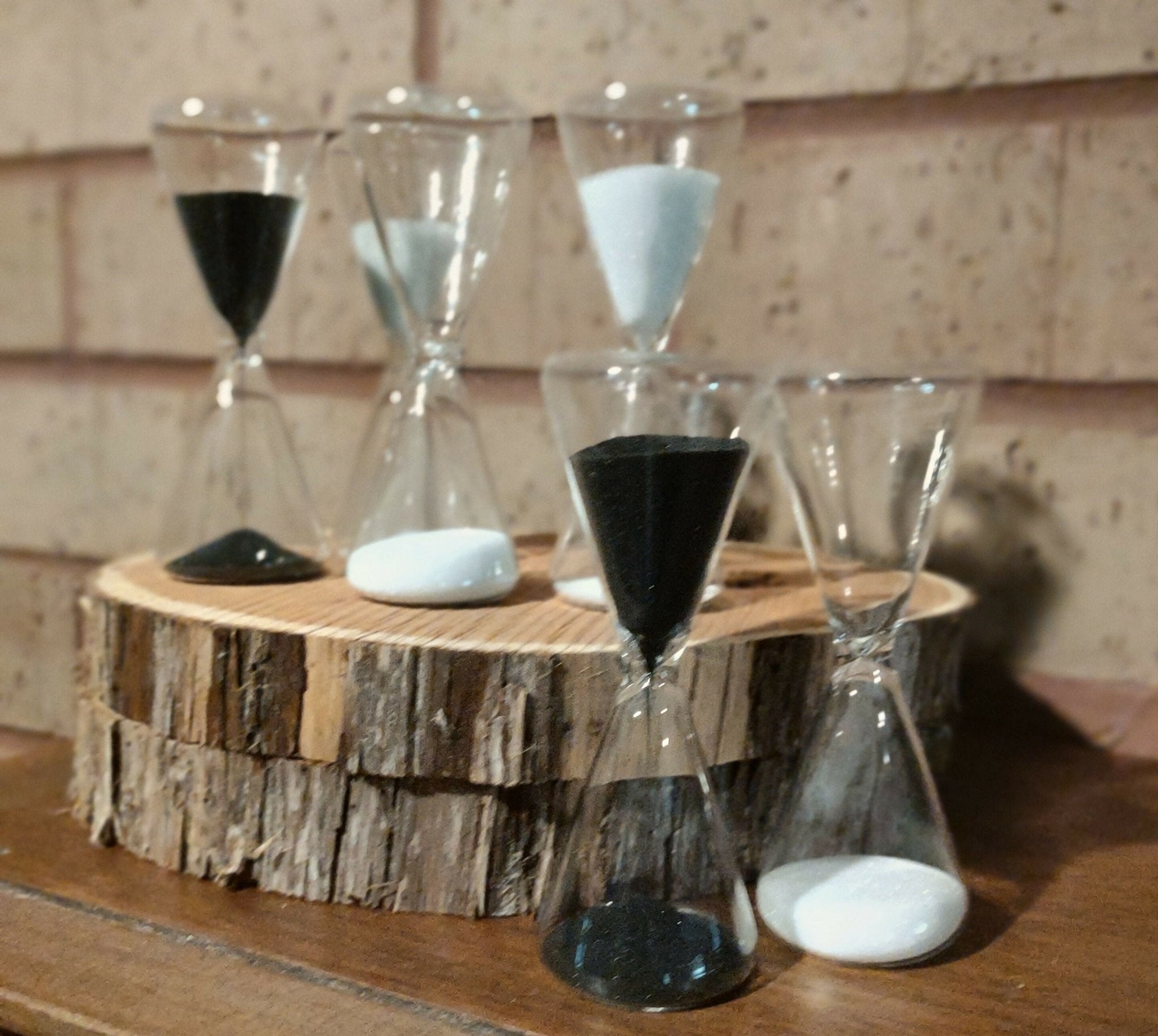 Mini Hour Glass - Deadwood South Boutique & Company LLC