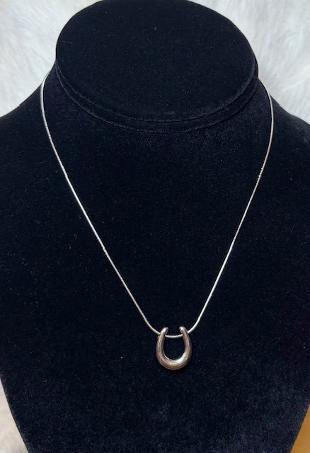 Minimalist Horseshoe Necklace - Deadwood South Boutique & Company LLC