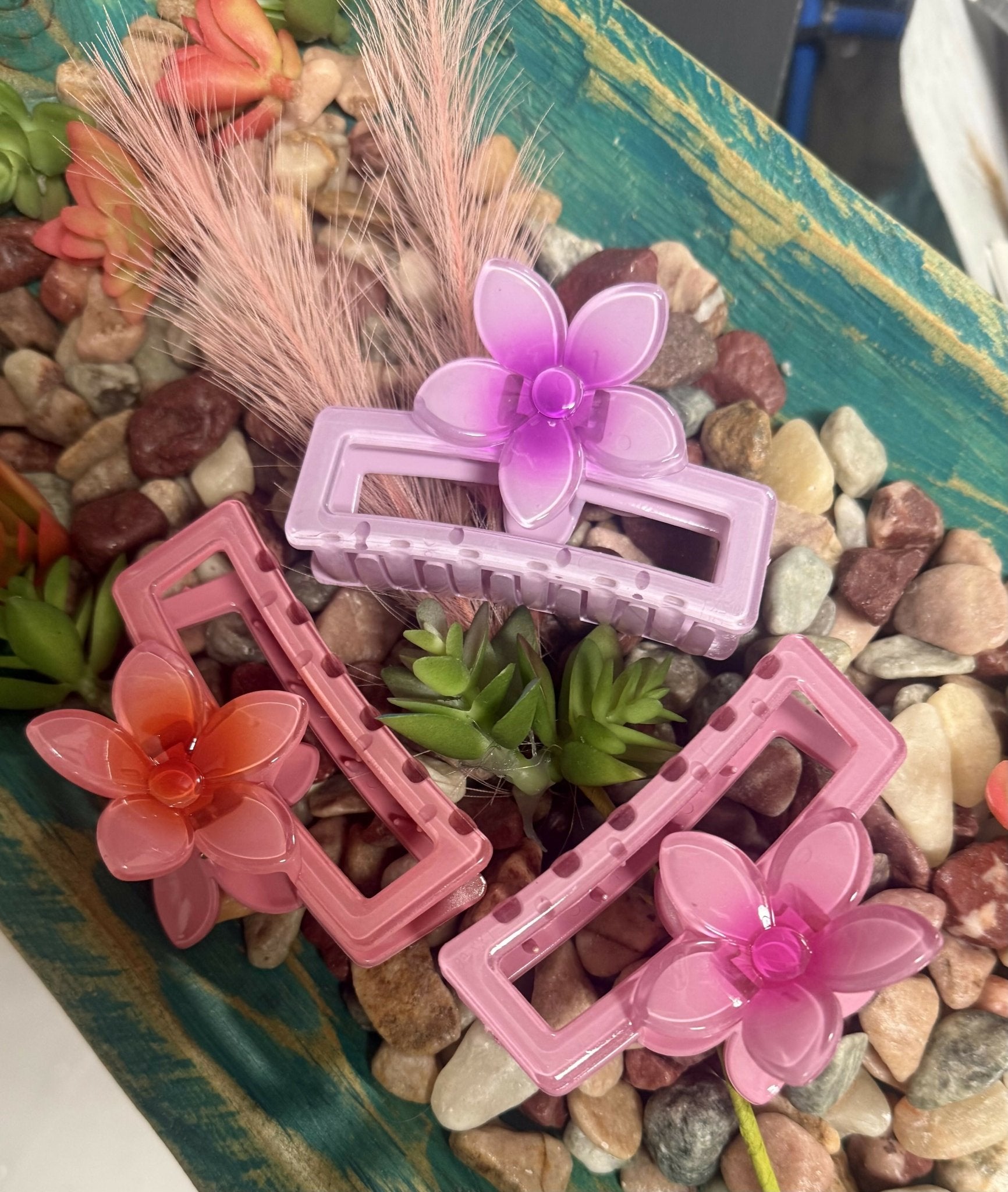 Poppy Hair Claw Clip - Deadwood South Boutique & Company LLC
