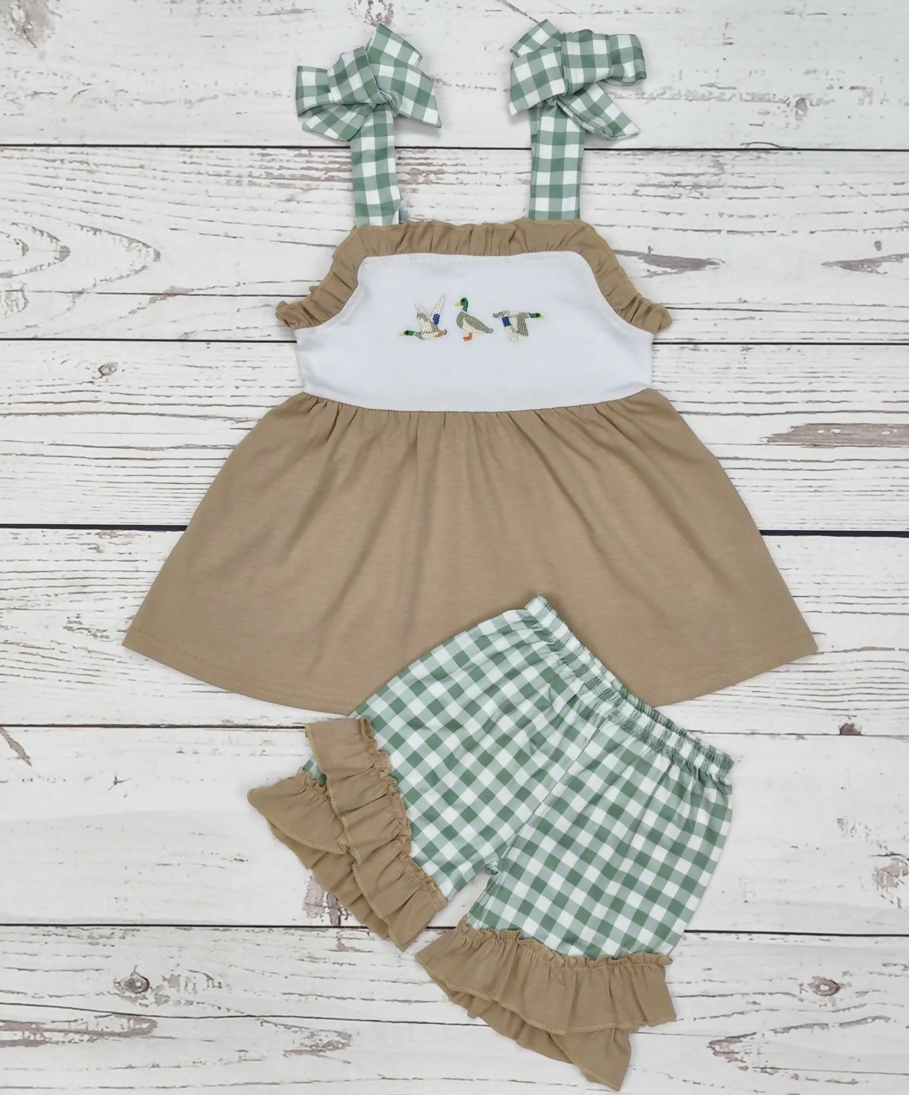 Sara Duck Applique’ Outfit - Deadwood South Boutique & Company LLC