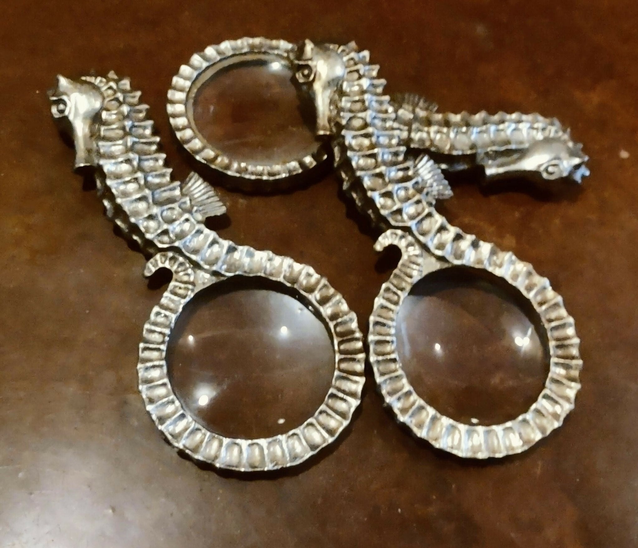 Seahorse Magnifying Glass - Deadwood South Boutique & Company LLC