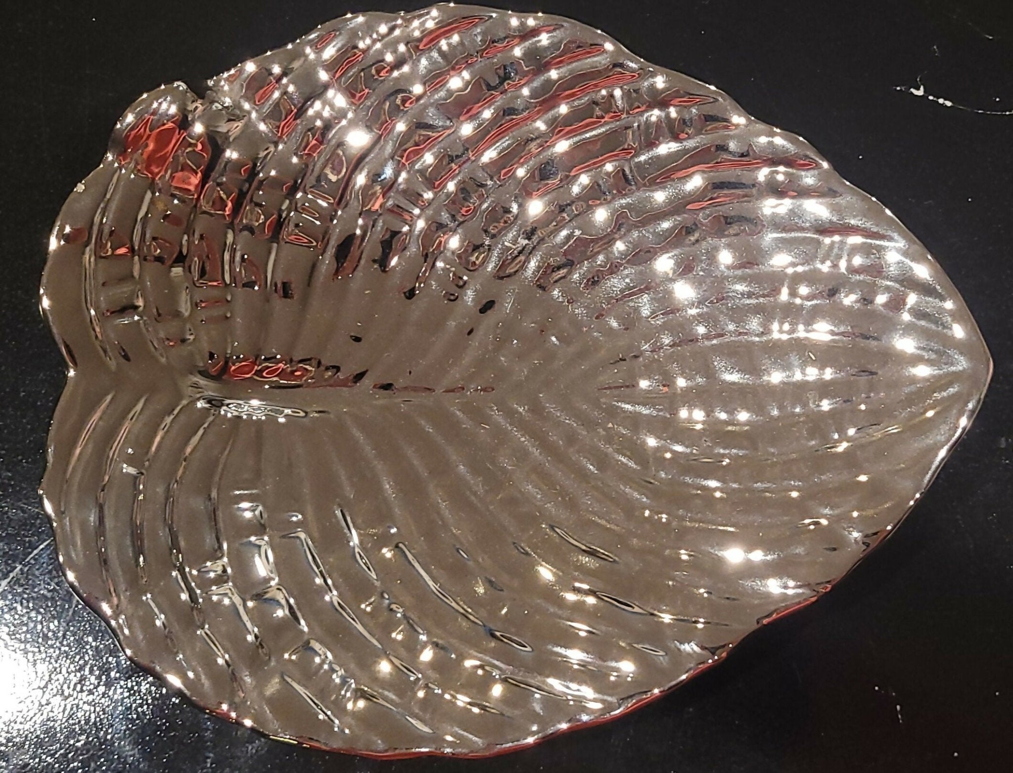 Silver Leaf Plate - Deadwood South Boutique & Company LLC