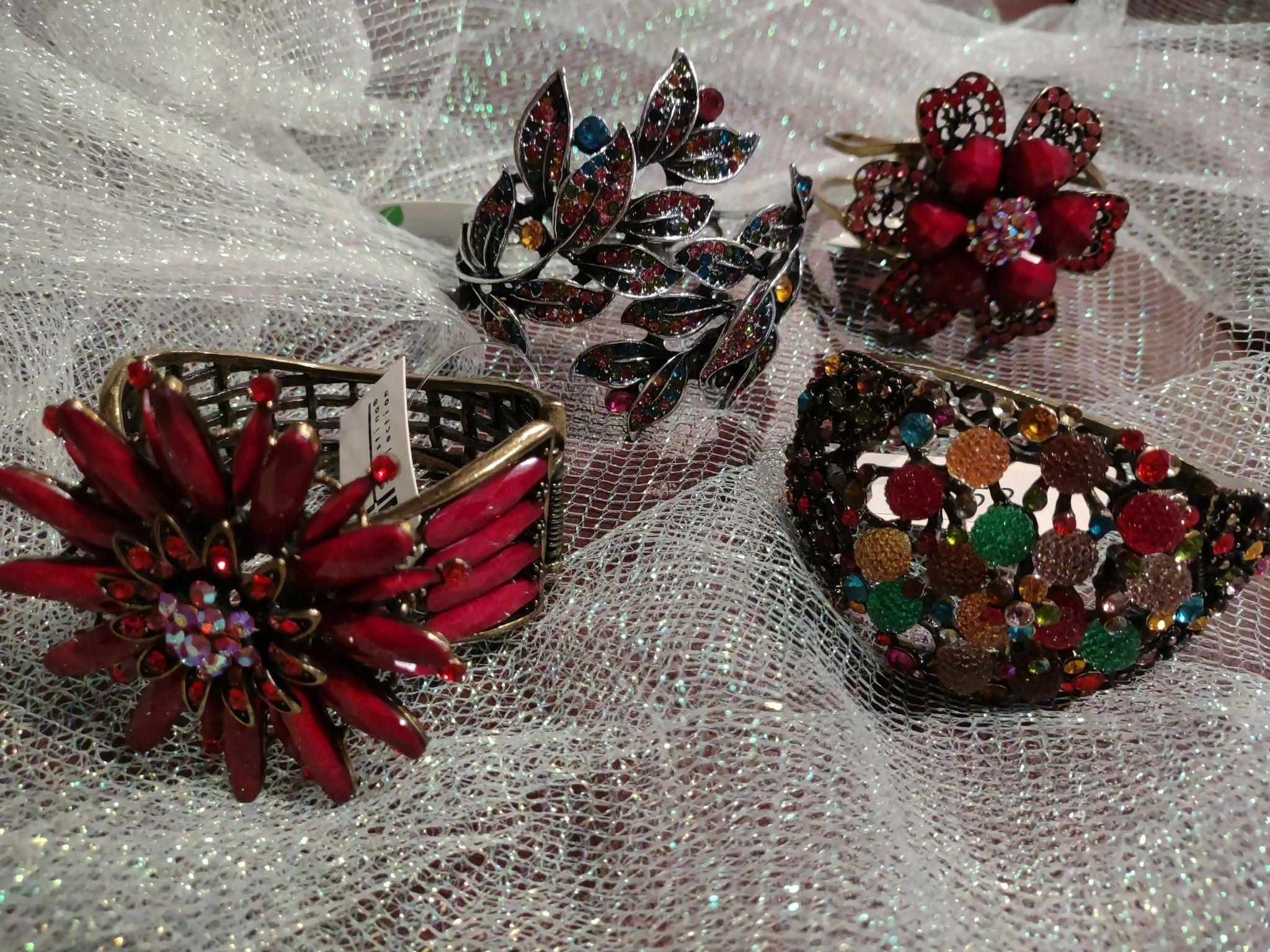 Sparkle Bracelet - Deadwood South Boutique & Company LLC