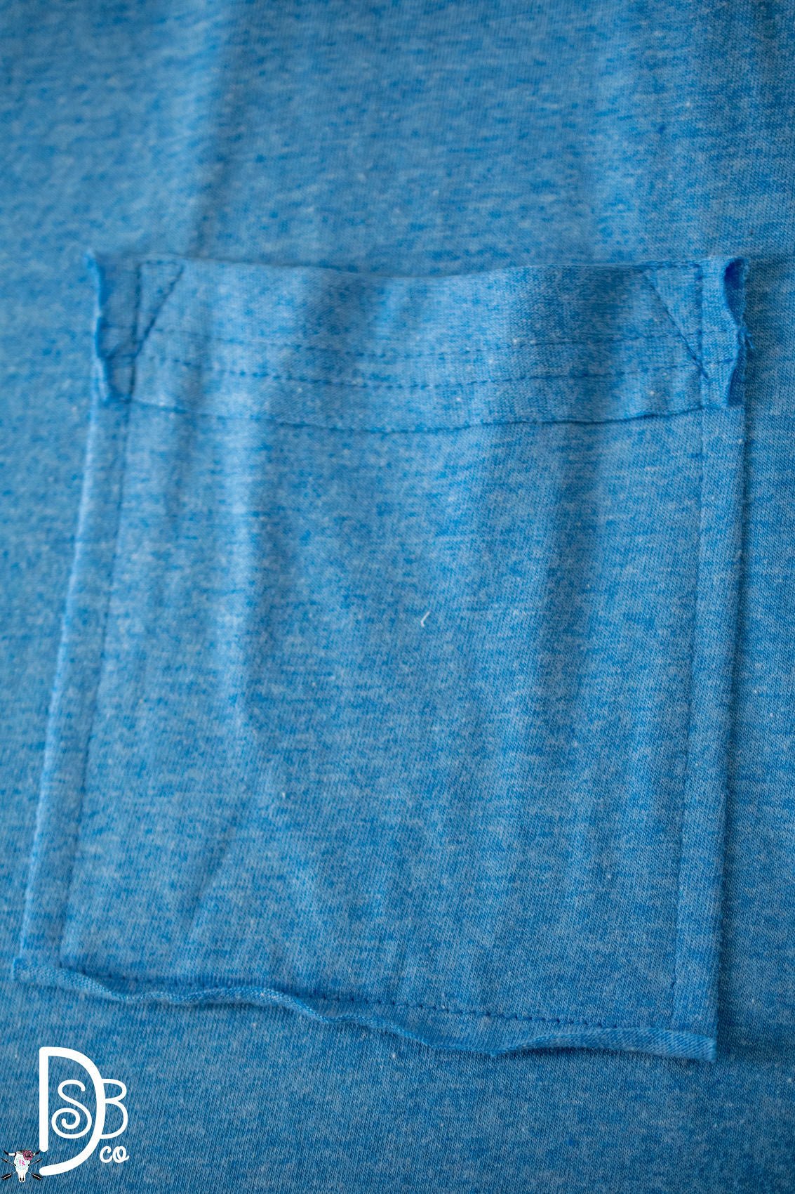 The Aspyn Cropped Pocket Tee - Deadwood South Boutique & Company LLC