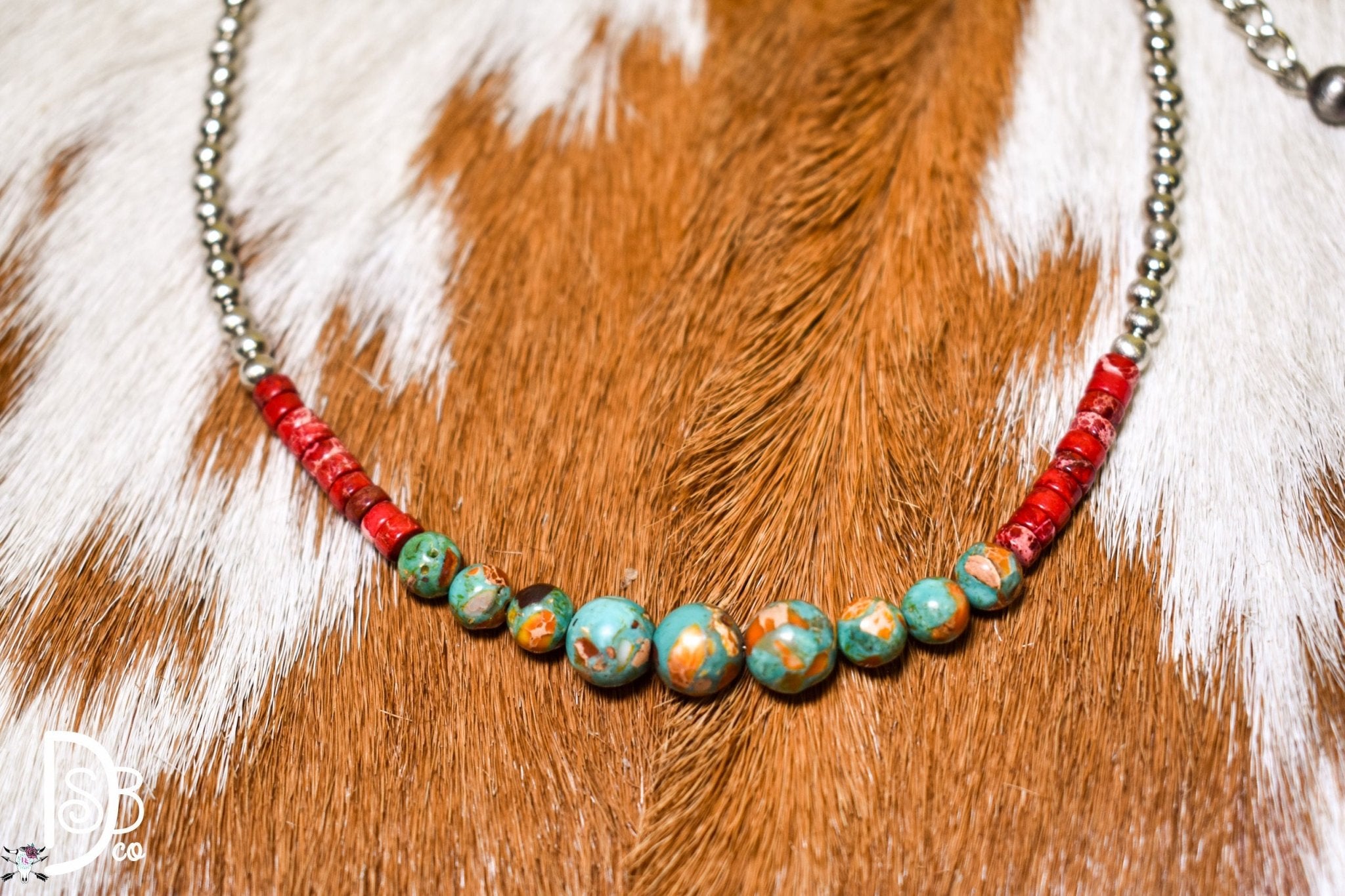 The Fashion Spiny & Pearl Necklace - Deadwood South Boutique & Company LLC