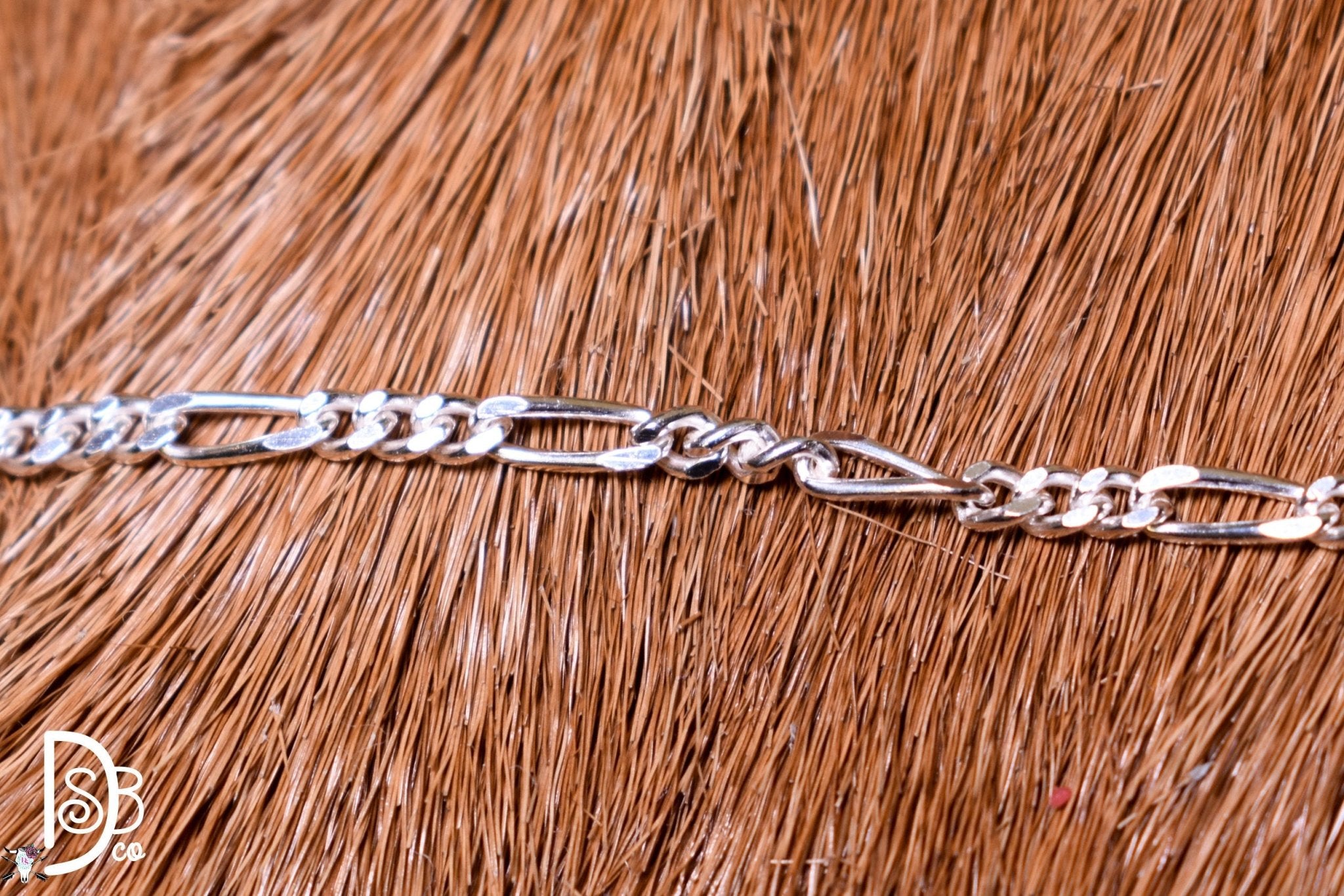 The Sterling Silver 18" Figaro Chain - Deadwood South Boutique & Company LLC