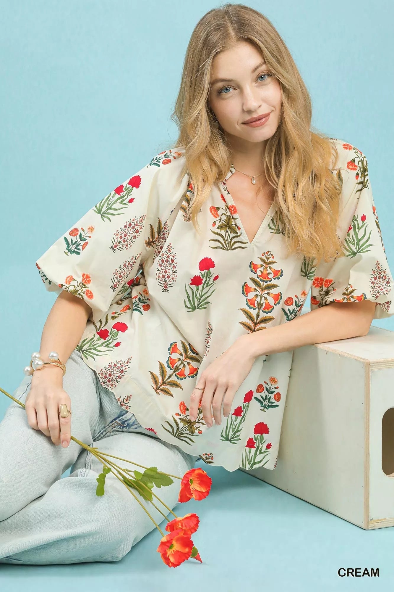 Umgee Floral Print Puff Sleeve Scallop Hem Blouse - Deadwood South Boutique & Company LLC