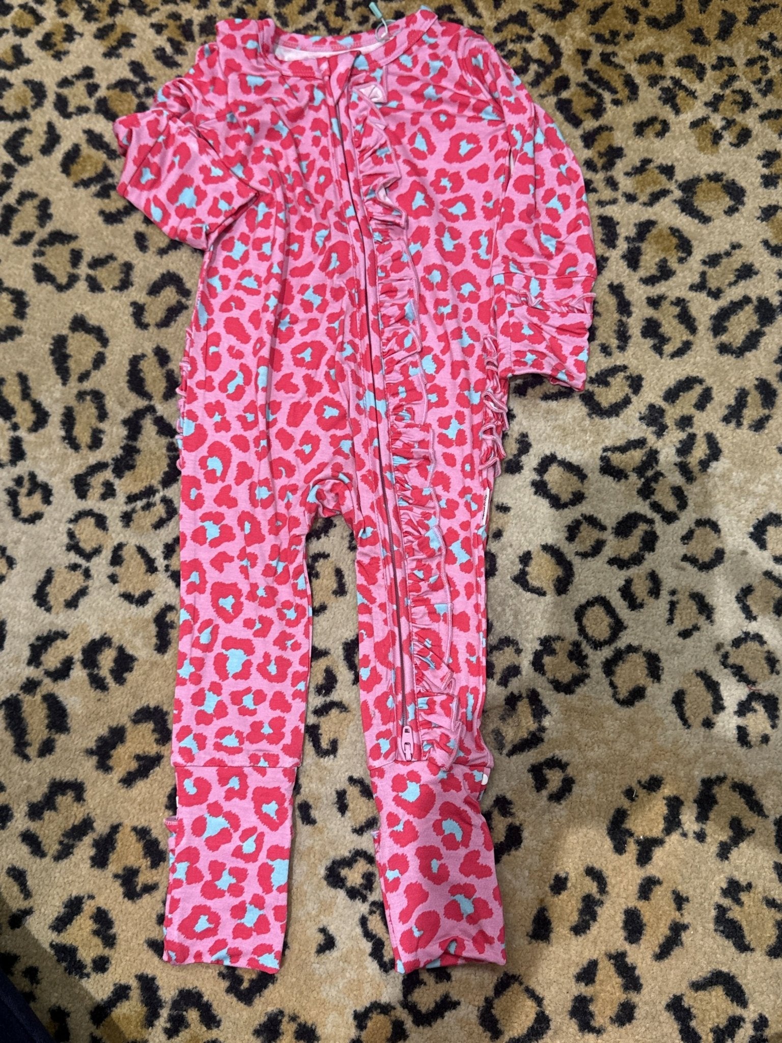 Valentines Gigi and Max Outfits - Deadwood South Boutique & Company LLC