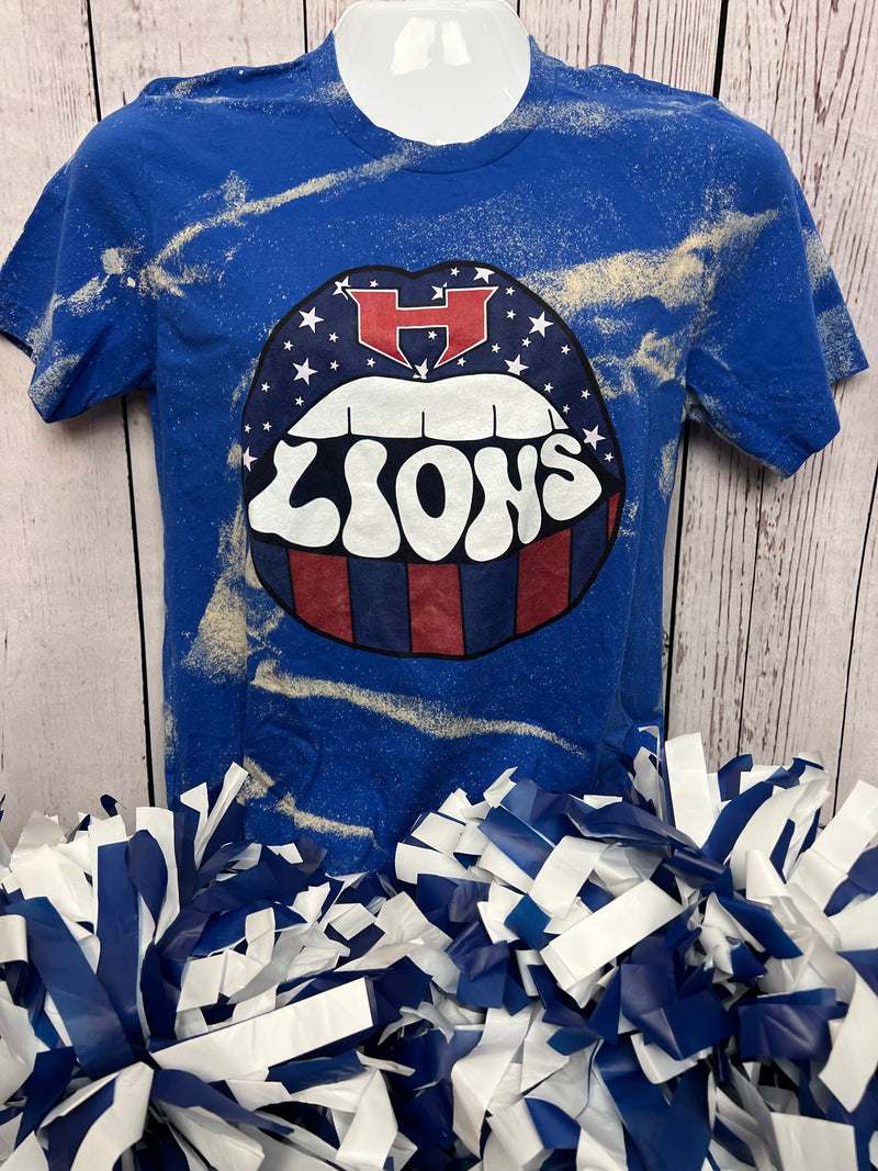 Team Spirit Mouth Graphic Tee