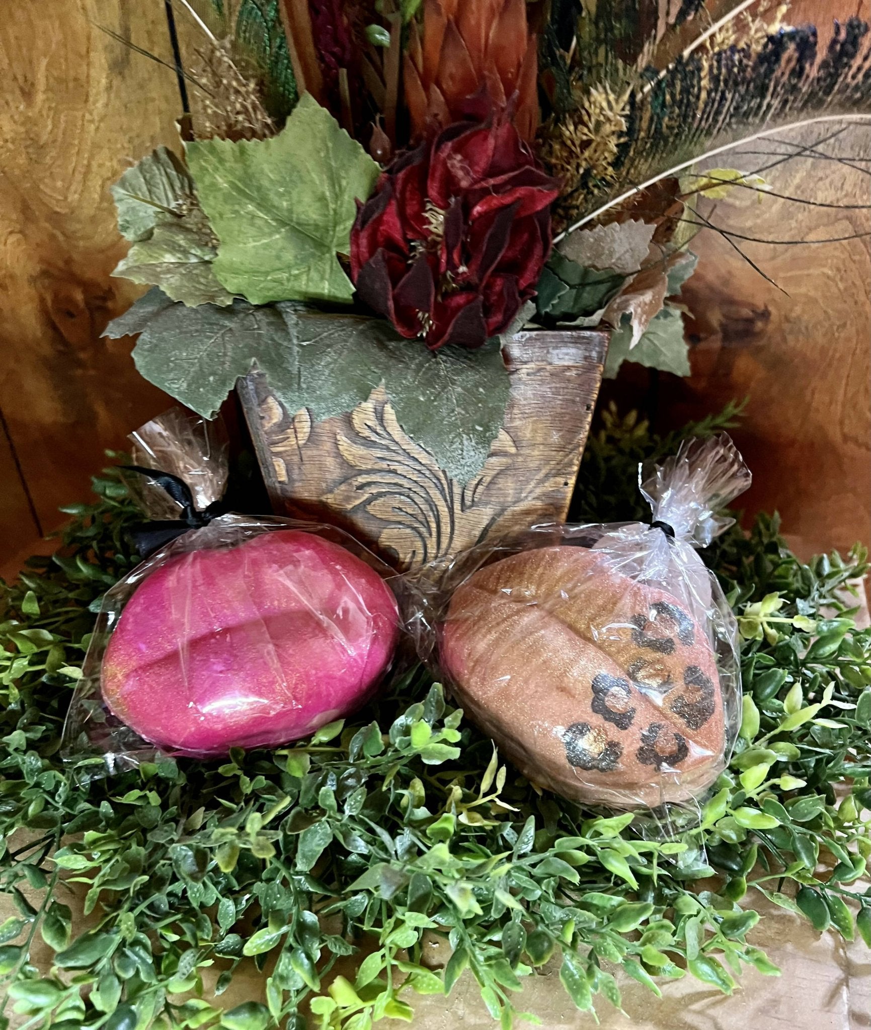 Pucker Up Bath Bomb - Deadwood South Boutique & Company LLC